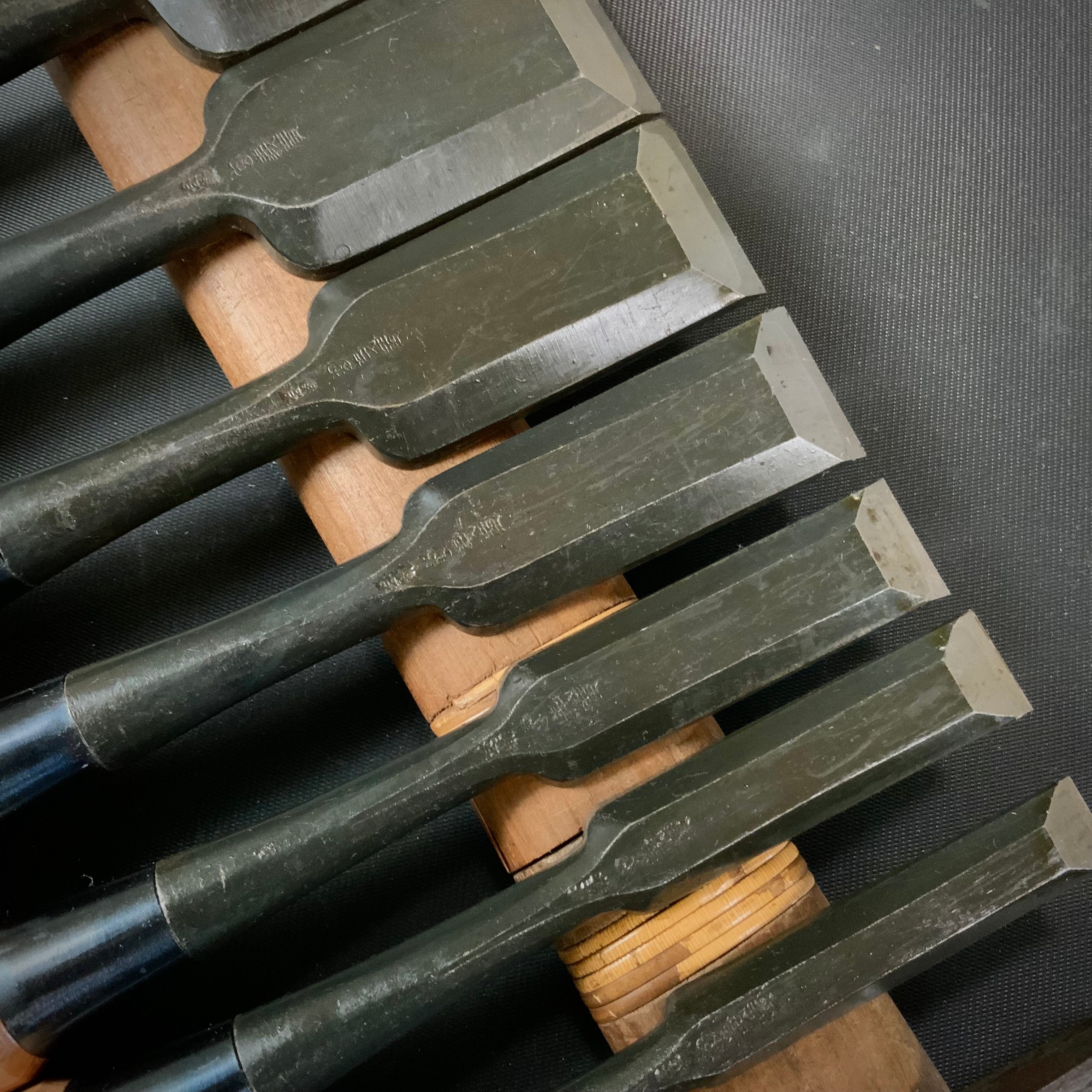 Yoshihiro Bench chisels set chisels with white steel 義廣 追入組鑿 Oirenomi