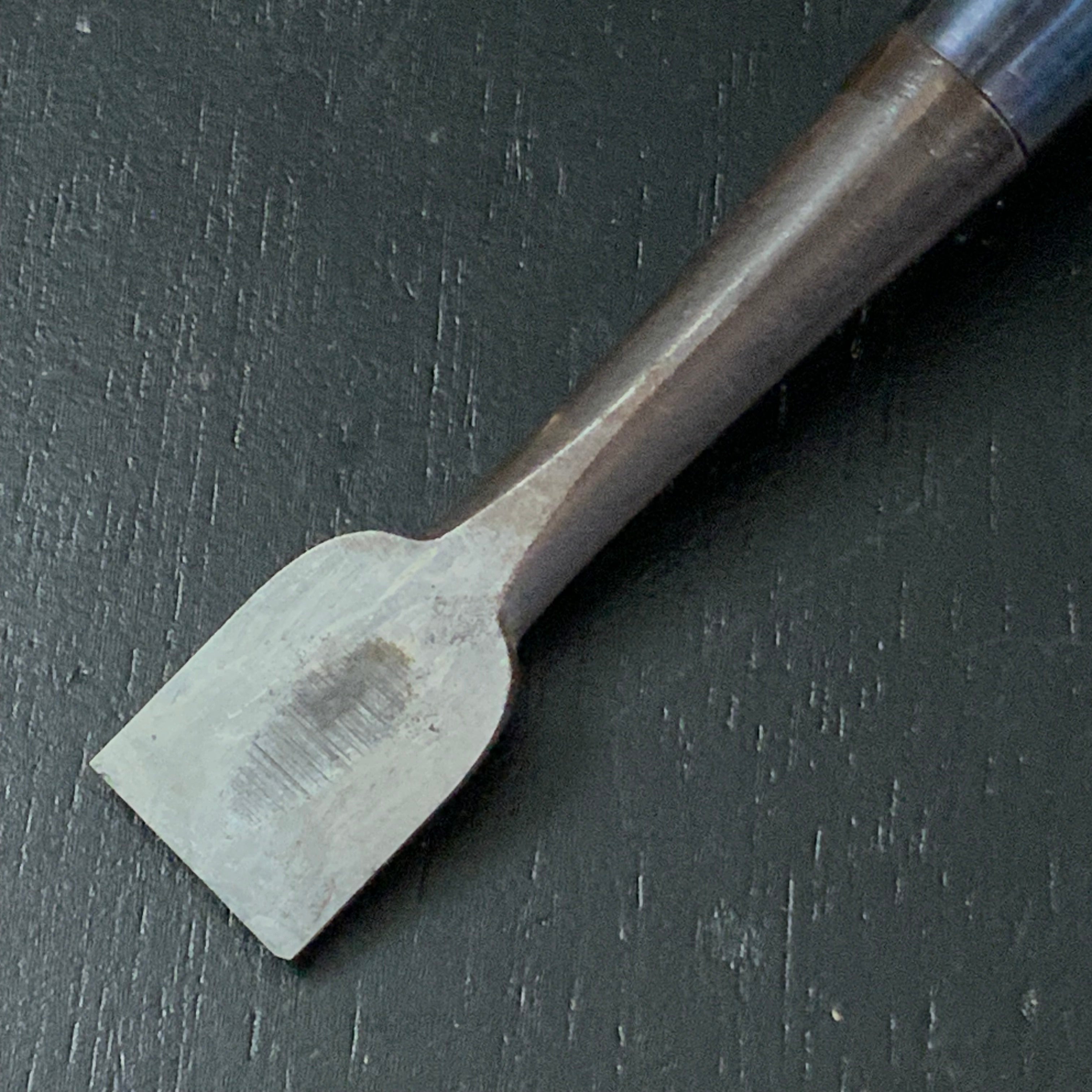 Used Sukechika Bench chisels by Tokyo smith 掘出し物 助近 藤倉萬之助作 追入鑿 18mm