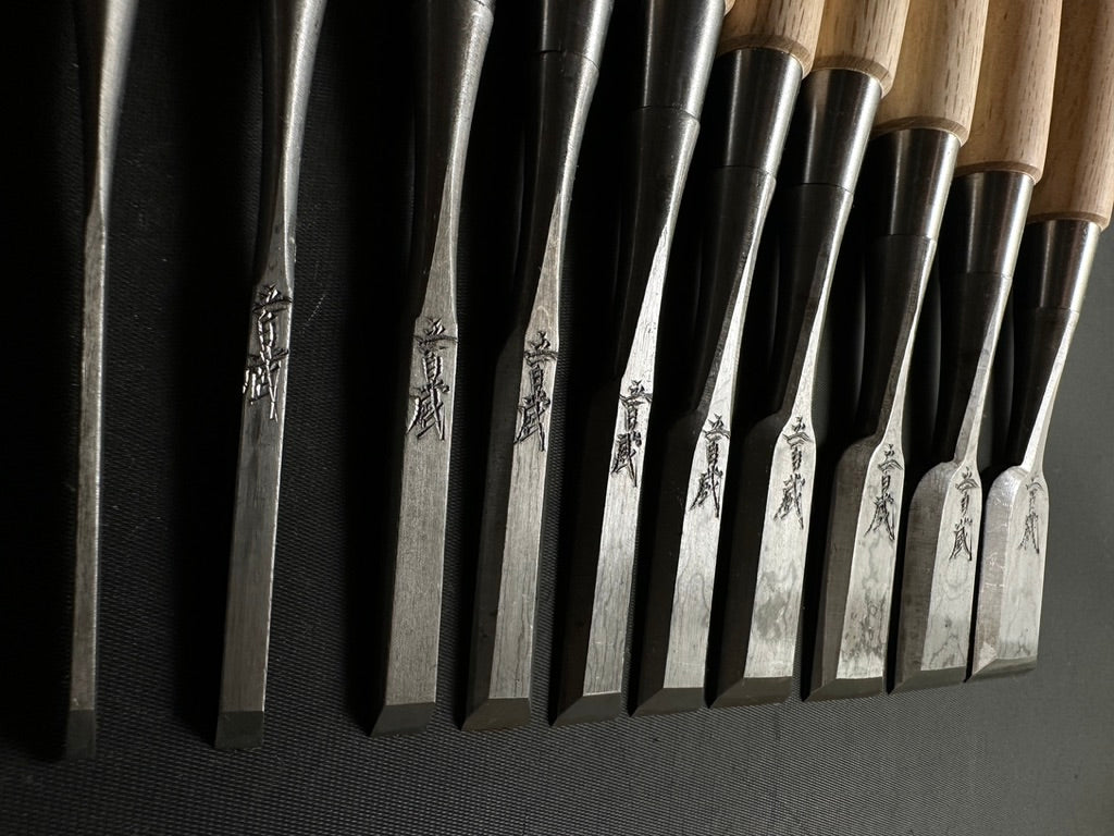 Ioroi Mokume Bench chisels set (Oirenomi) 五百蔵作 木目追入組鑿 白樫柄