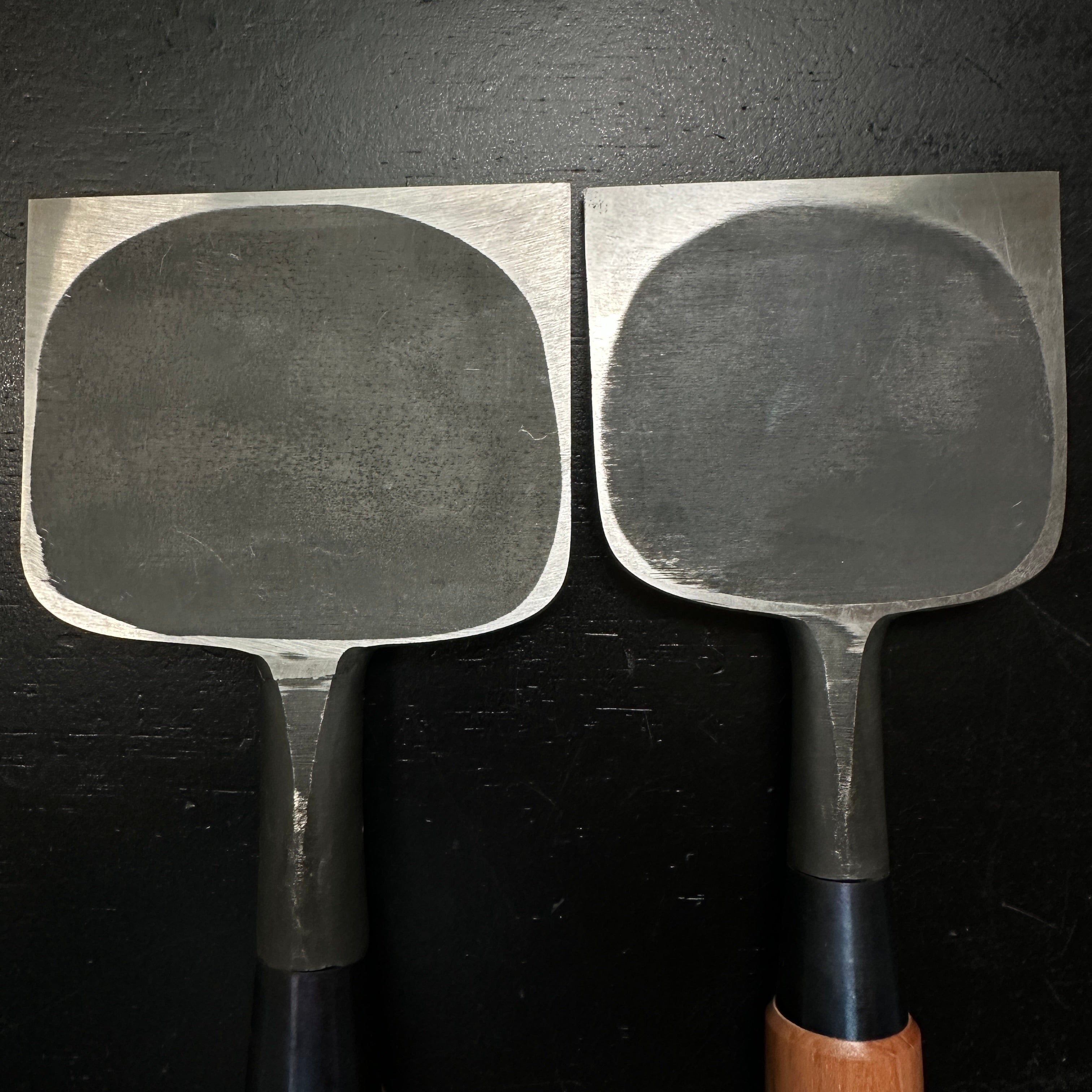 Sukemasa Extra width Bench chisels Black Finish 助正作 黒打 幅広追入鑿 Oirenomi