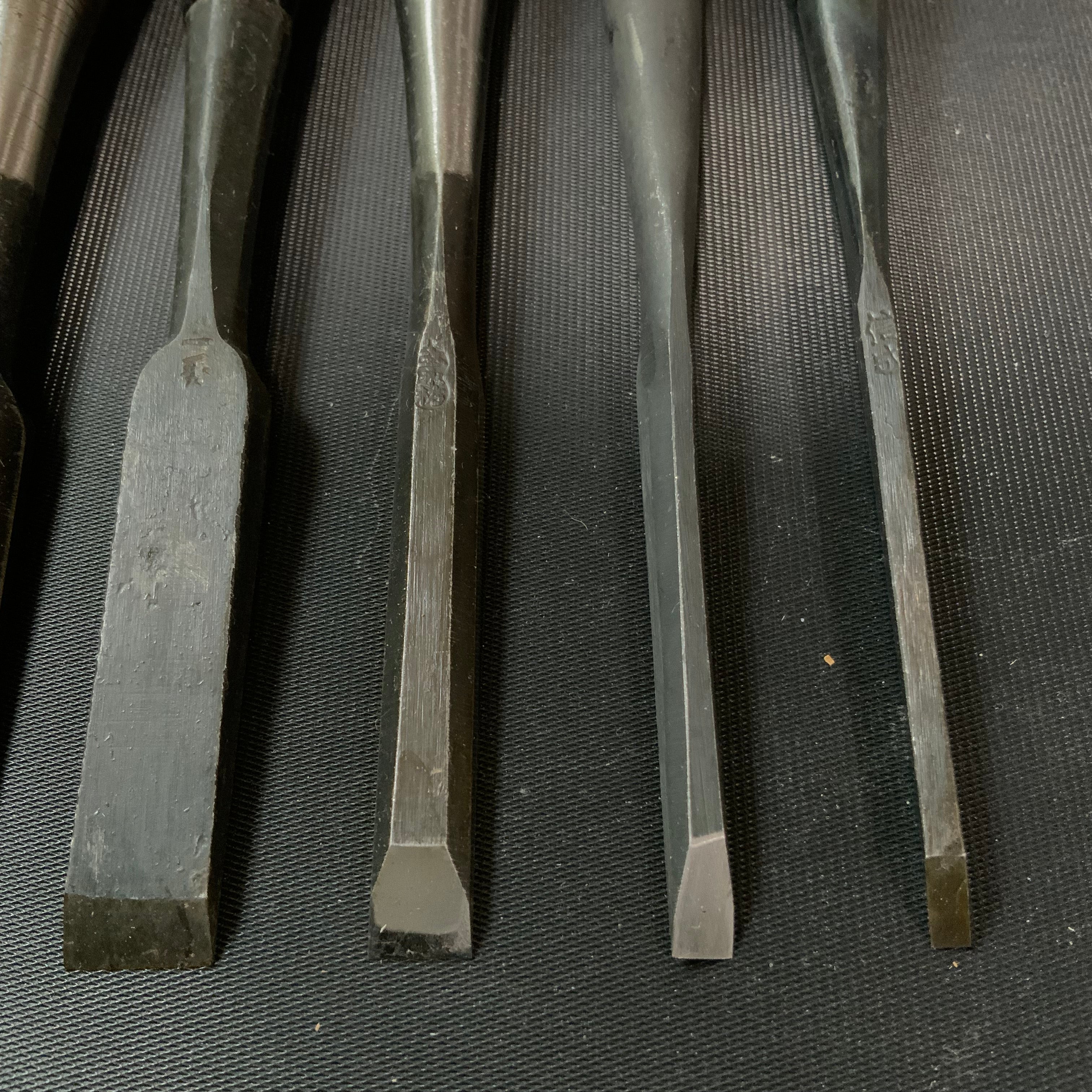 #M156 Mixed set for beginner Bench chisels set by unknown smith バラ鑿合わせ 初心者におすすめ 追入組鑿作者不明