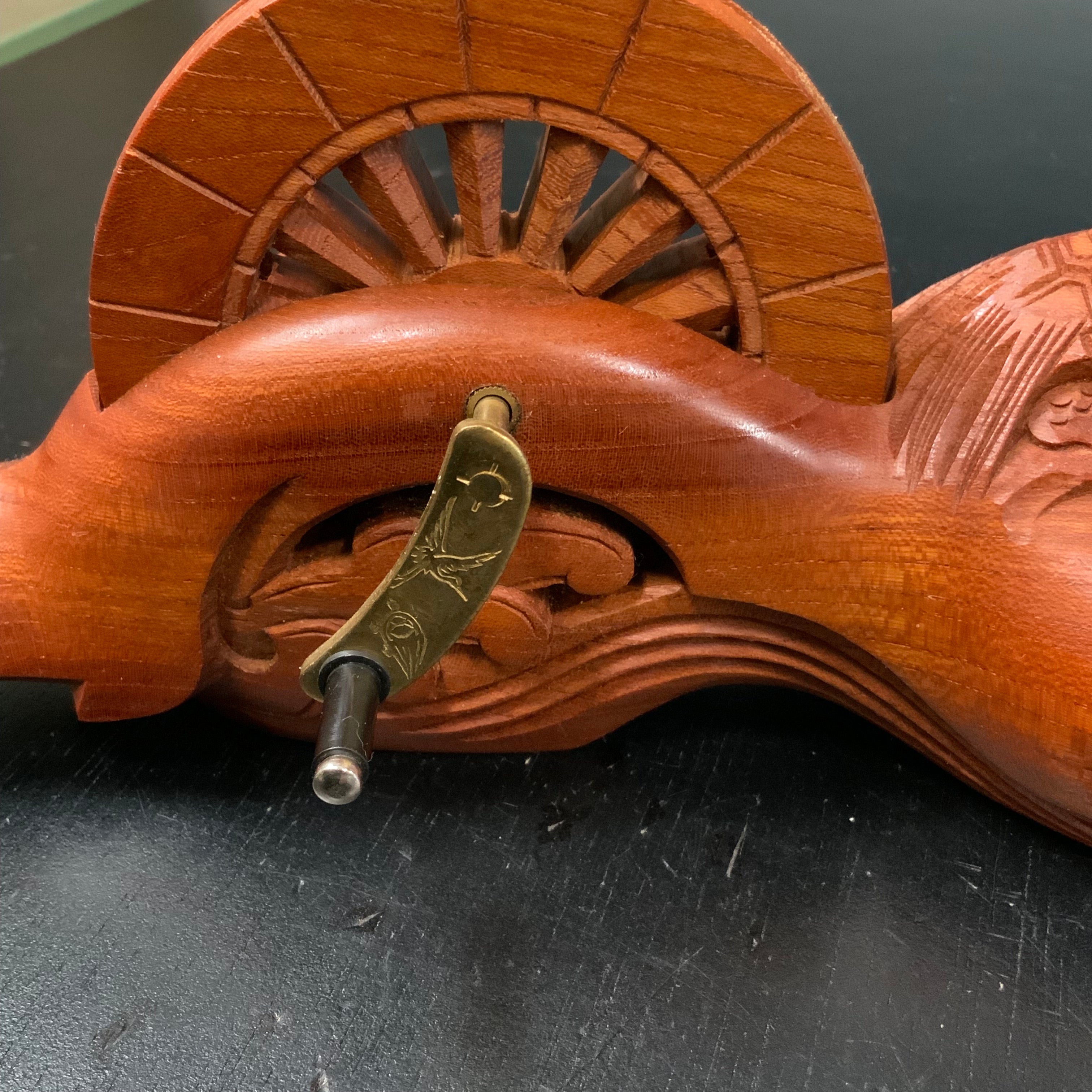 #ST52 Japanese Carpenter Ink Pot Traditional Measuring Tools Sumitsubo by Tsuboaki 坪昭作 墨壺 欅 265mm