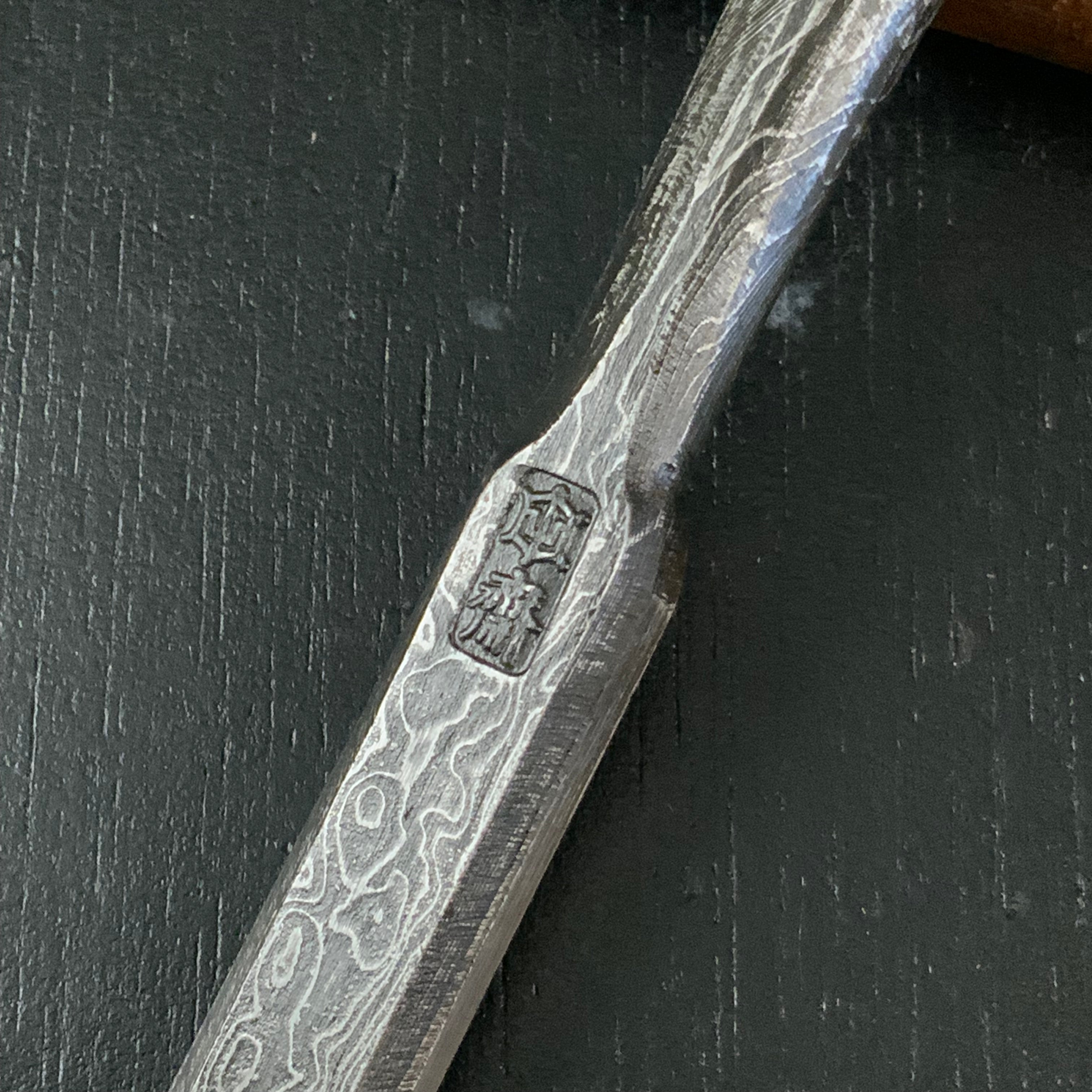 Tasai Mokume Special Bench chisels with blue steel 田斎作 木目 追入鑿 黒檀柄 13.5mm