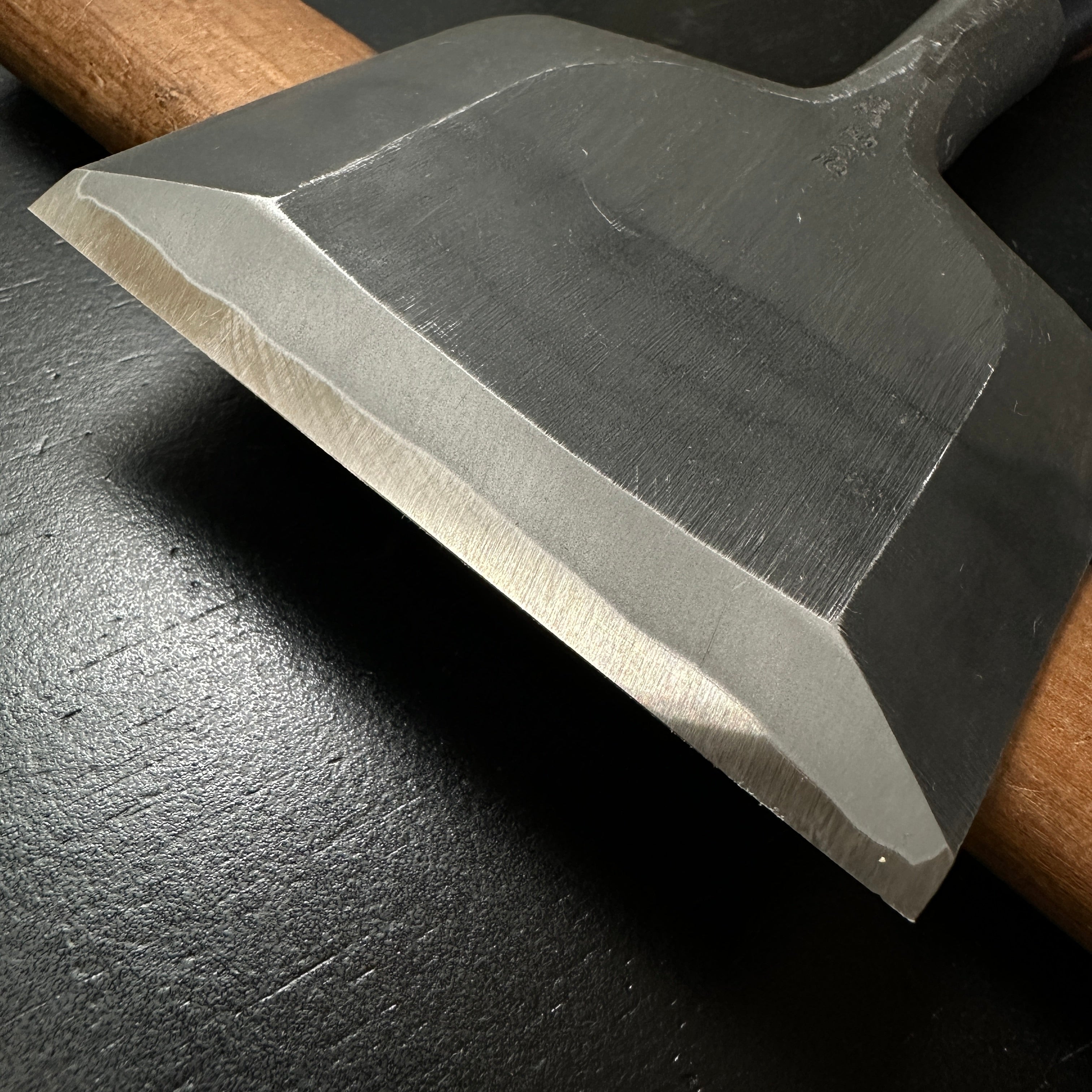 Sukemasa Extra width Bench chisels Black Finish 助正作 黒打 幅広追入鑿 Oirenomi