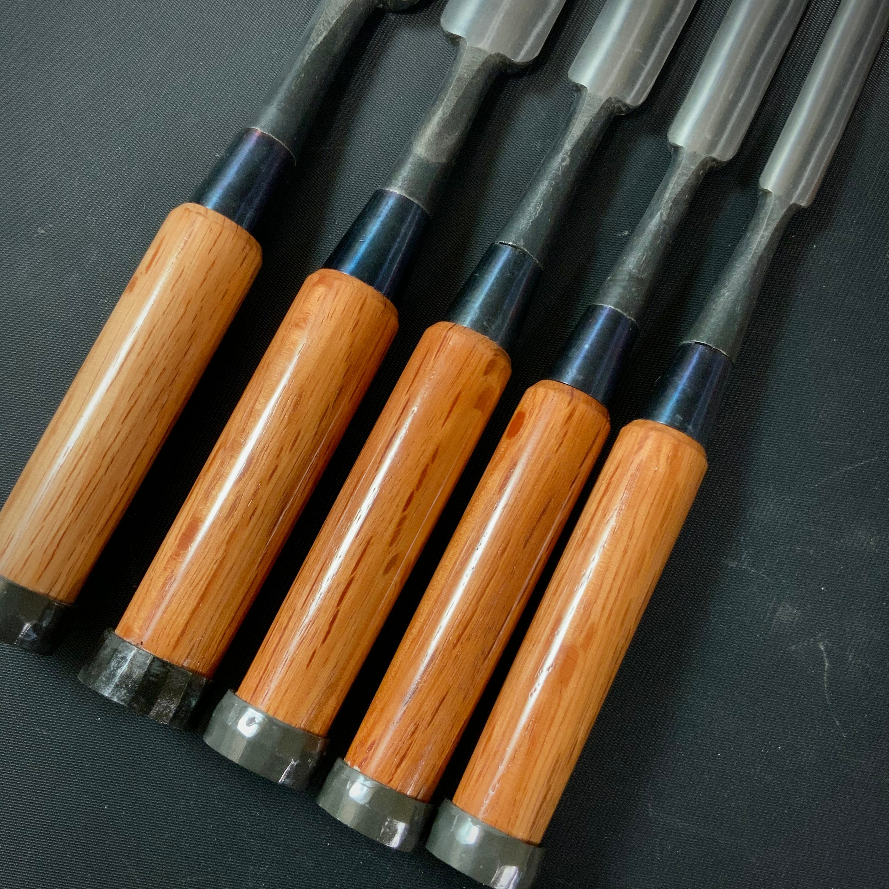 Fujihiro Soto maru chisels set with White steel 二治弘 外丸組鑿 Sotomarunomi