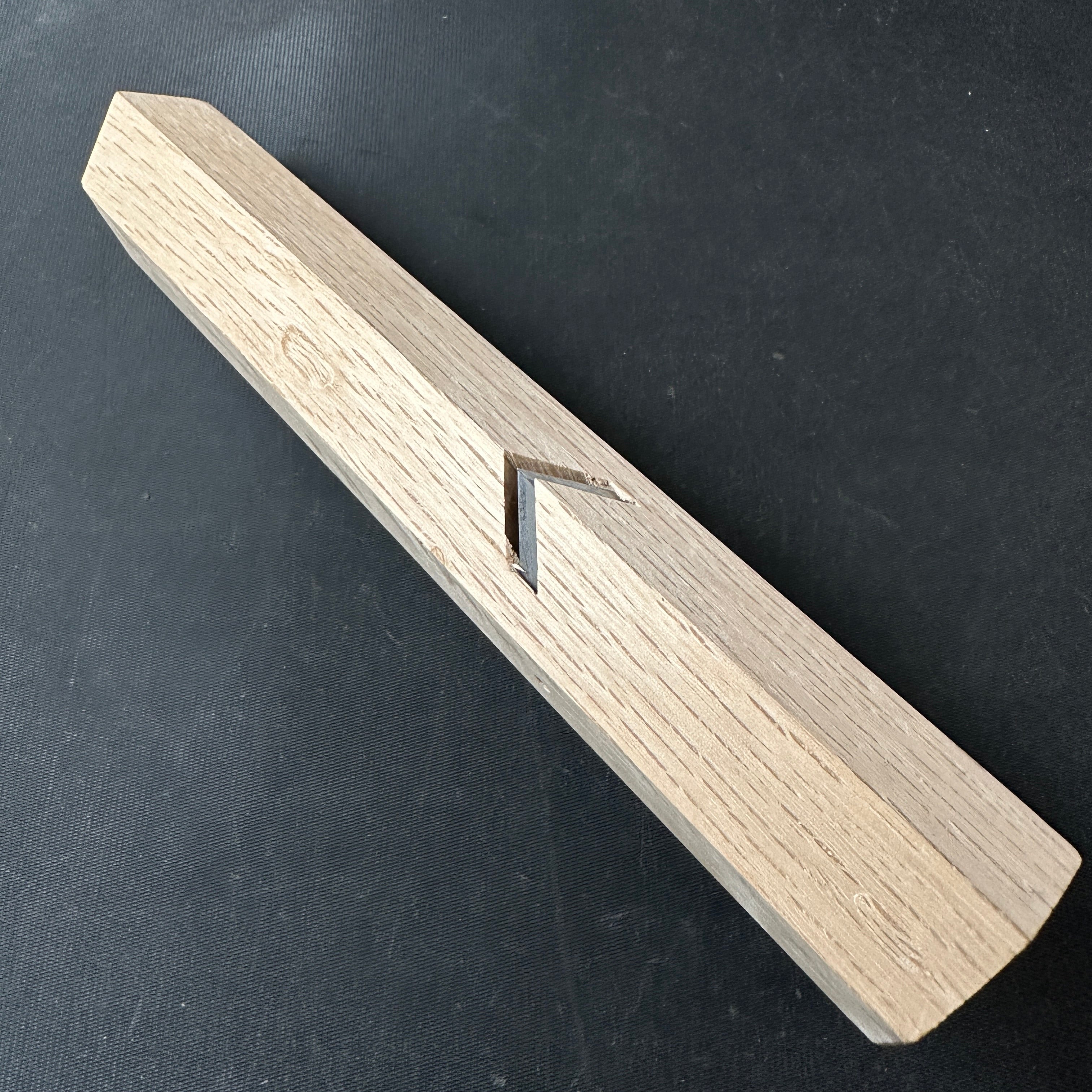 Kuniaki v-groove plane by Nakano Takeo 18mm _____中野武夫作 国明 剣鉋  18mm