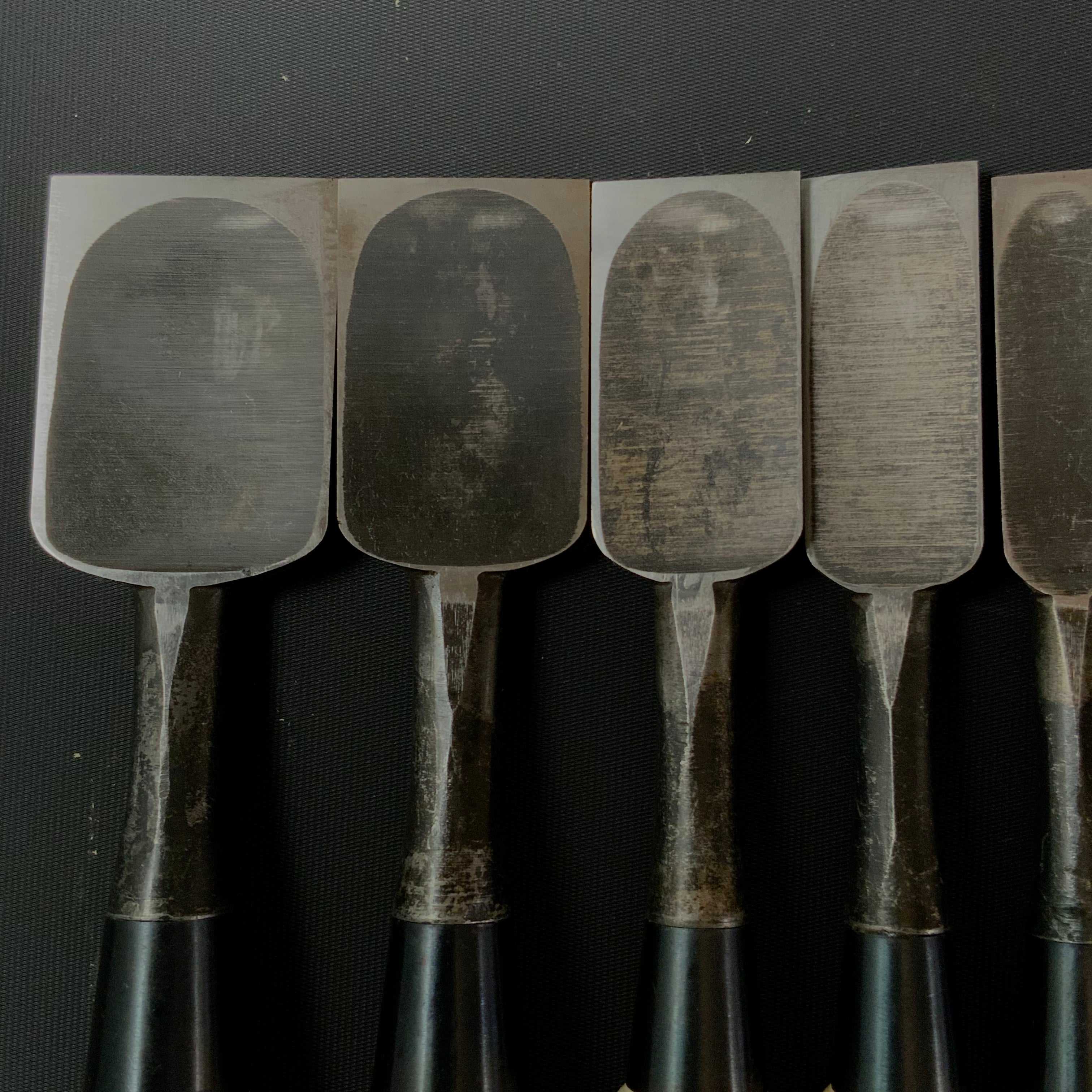 Iwazaki Dovetail Bench chisels set by Iwazaki Eisuke 岩崎永祐作 岩崎 追入鎬組鑿 Oirenomi