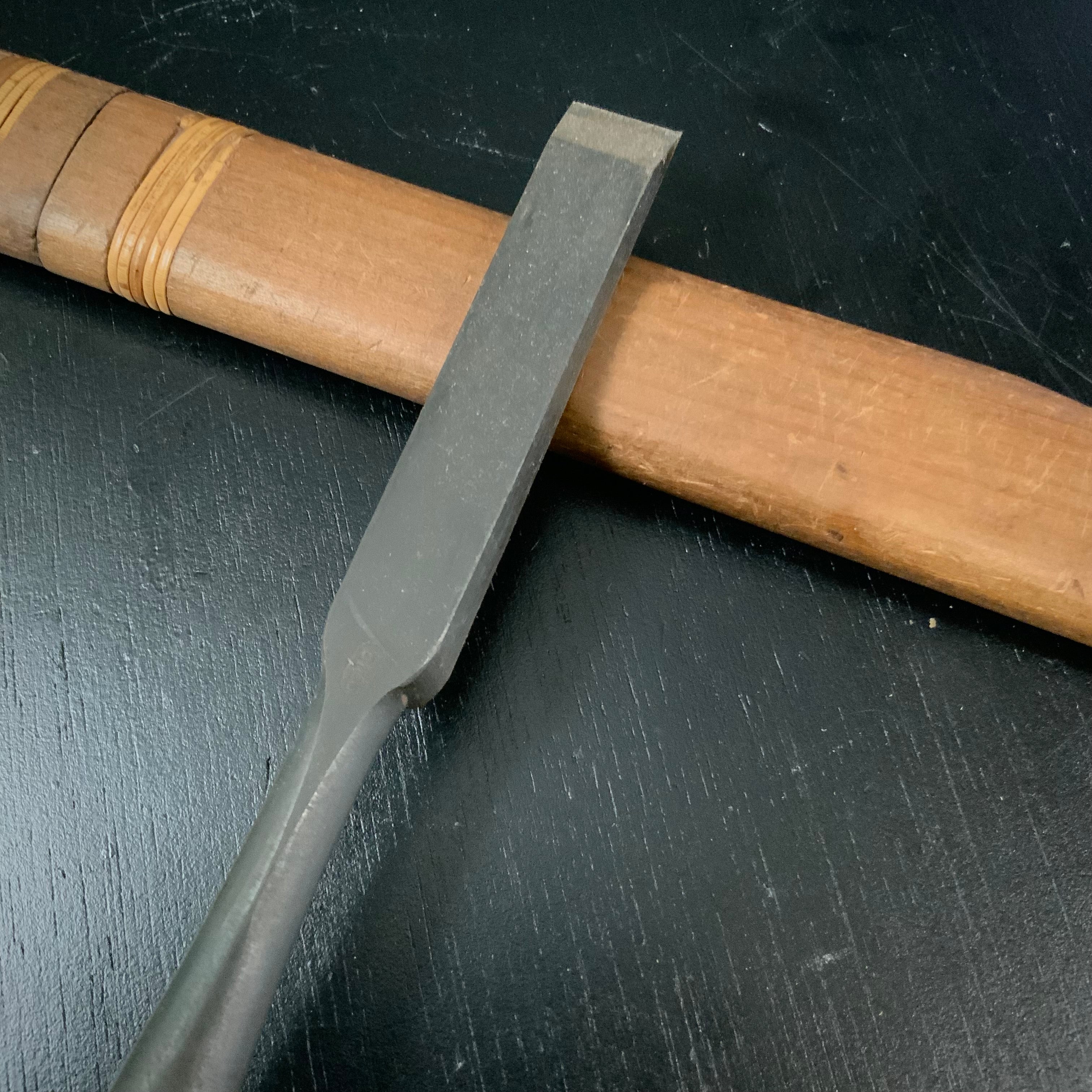 Old stock Muramasa Paring chisels (Usunomi) 18mm 掘出し物 村正 薄鑿 二つ裏