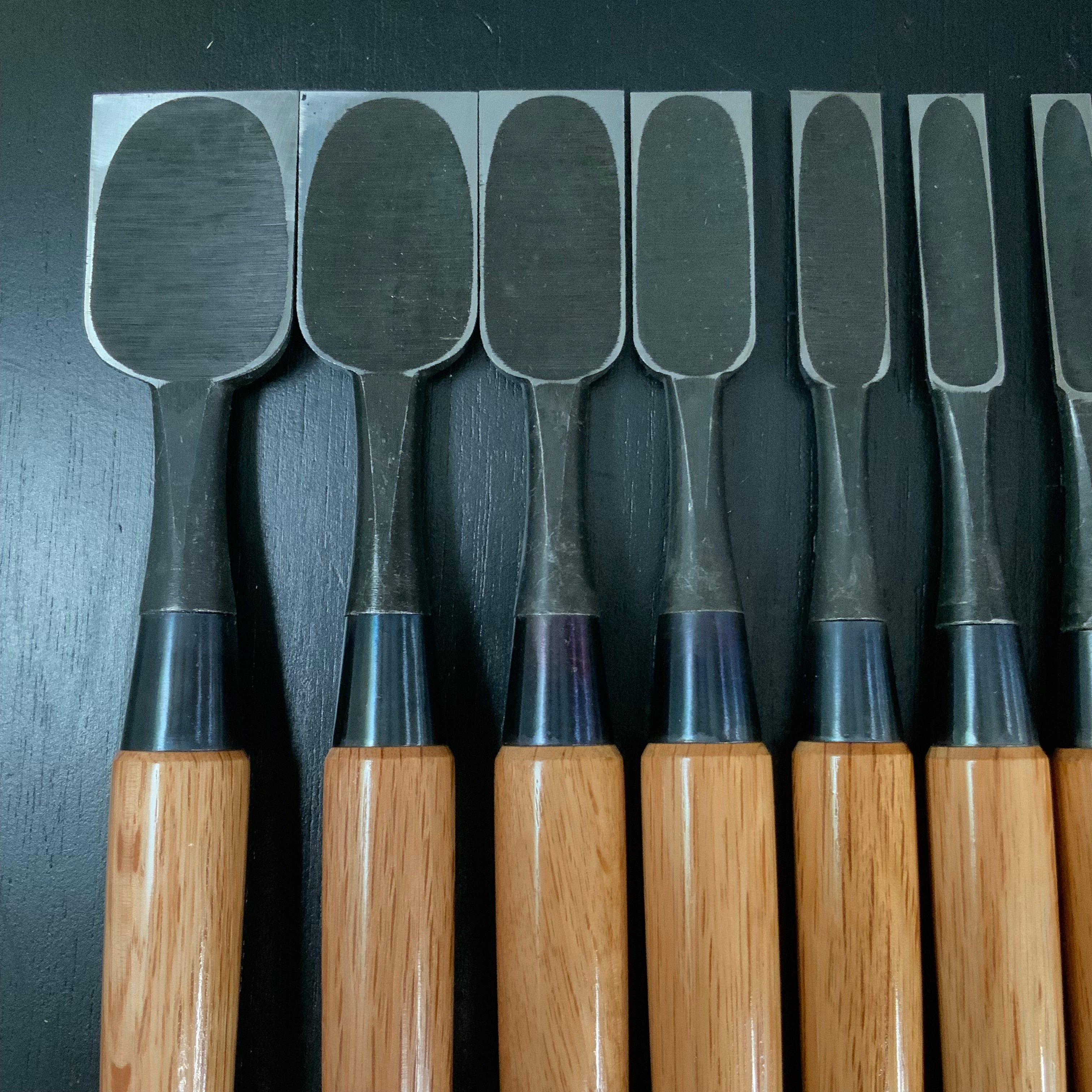 Sukekura Bench chisels set with White steel 10pc / 助倉 追入組鑿 10本組 白紙鋼 Oirenomi