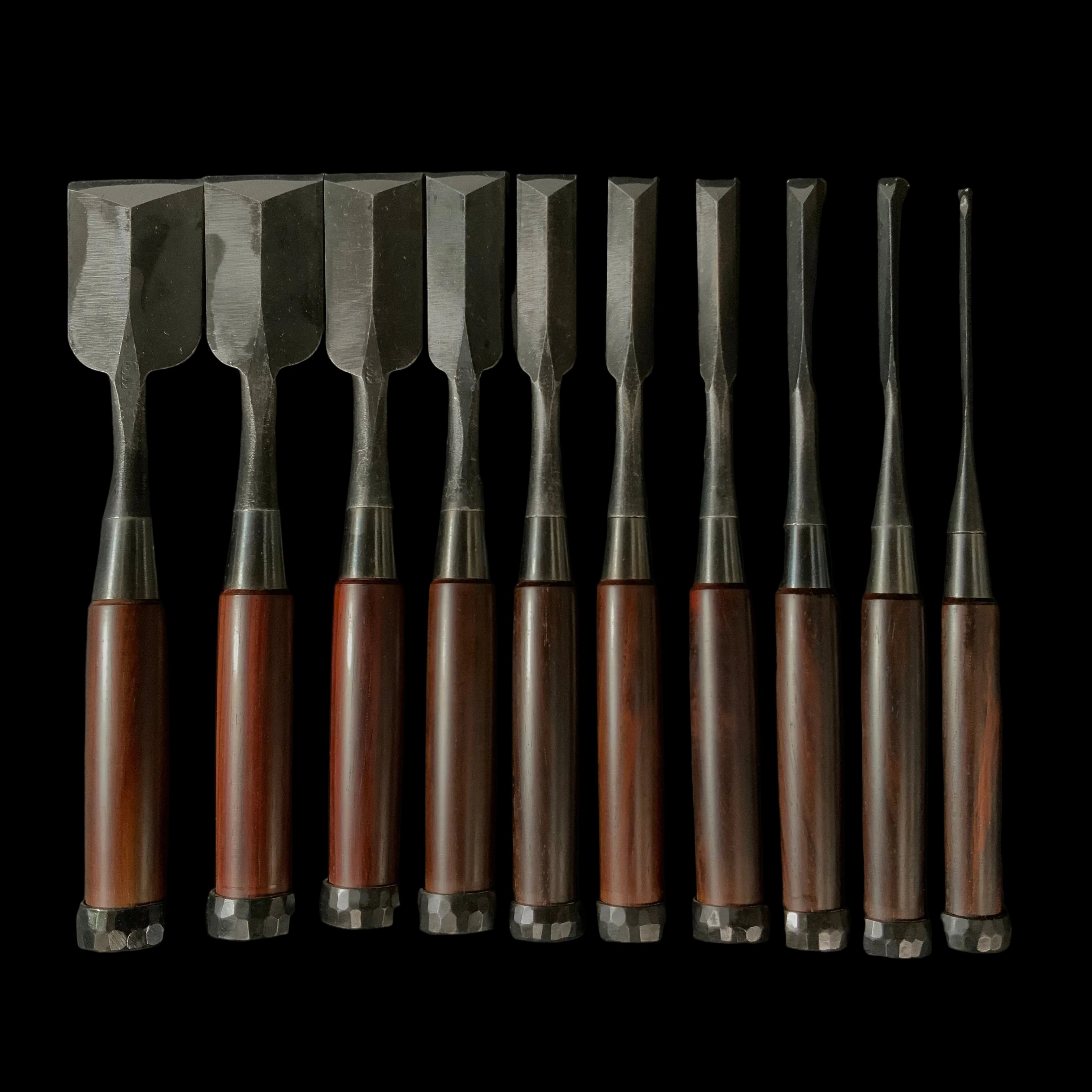宗家大内 鎬追入組鑿 紫檀柄付 Ouchi Dovetail chisels set by Ouchi 4th generation