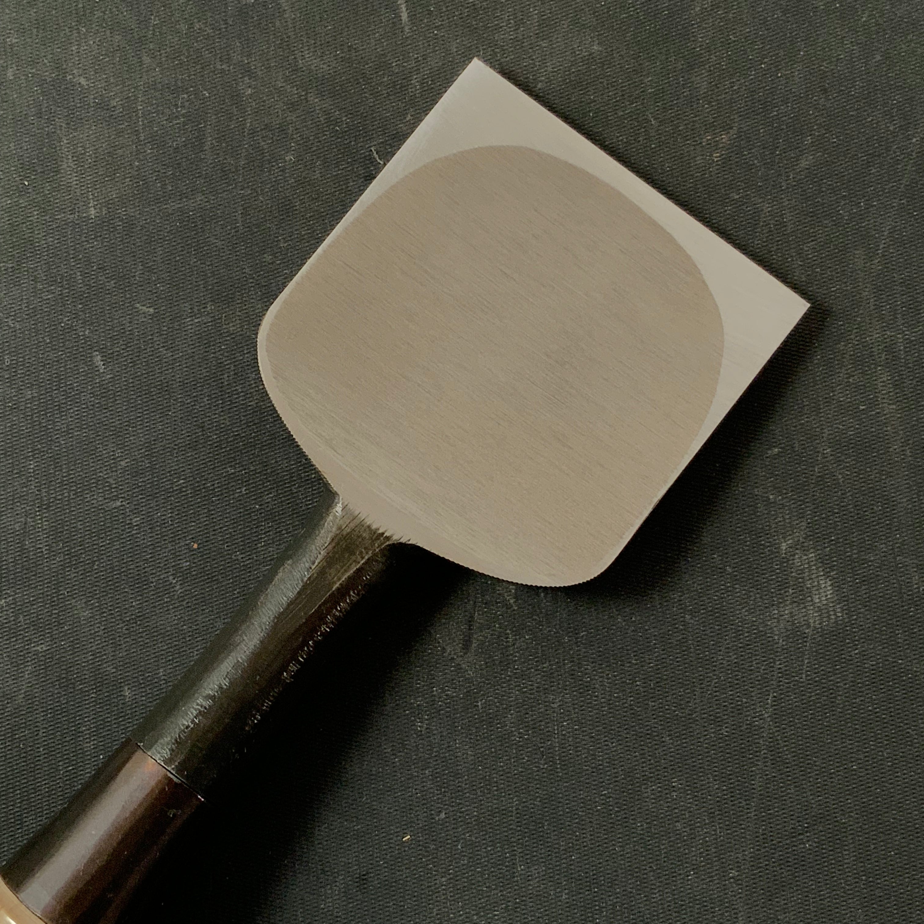 Tasai Bench chisels (Oirenomi) with blue steel 田斎作 黒仕上 追入鑿 60mm