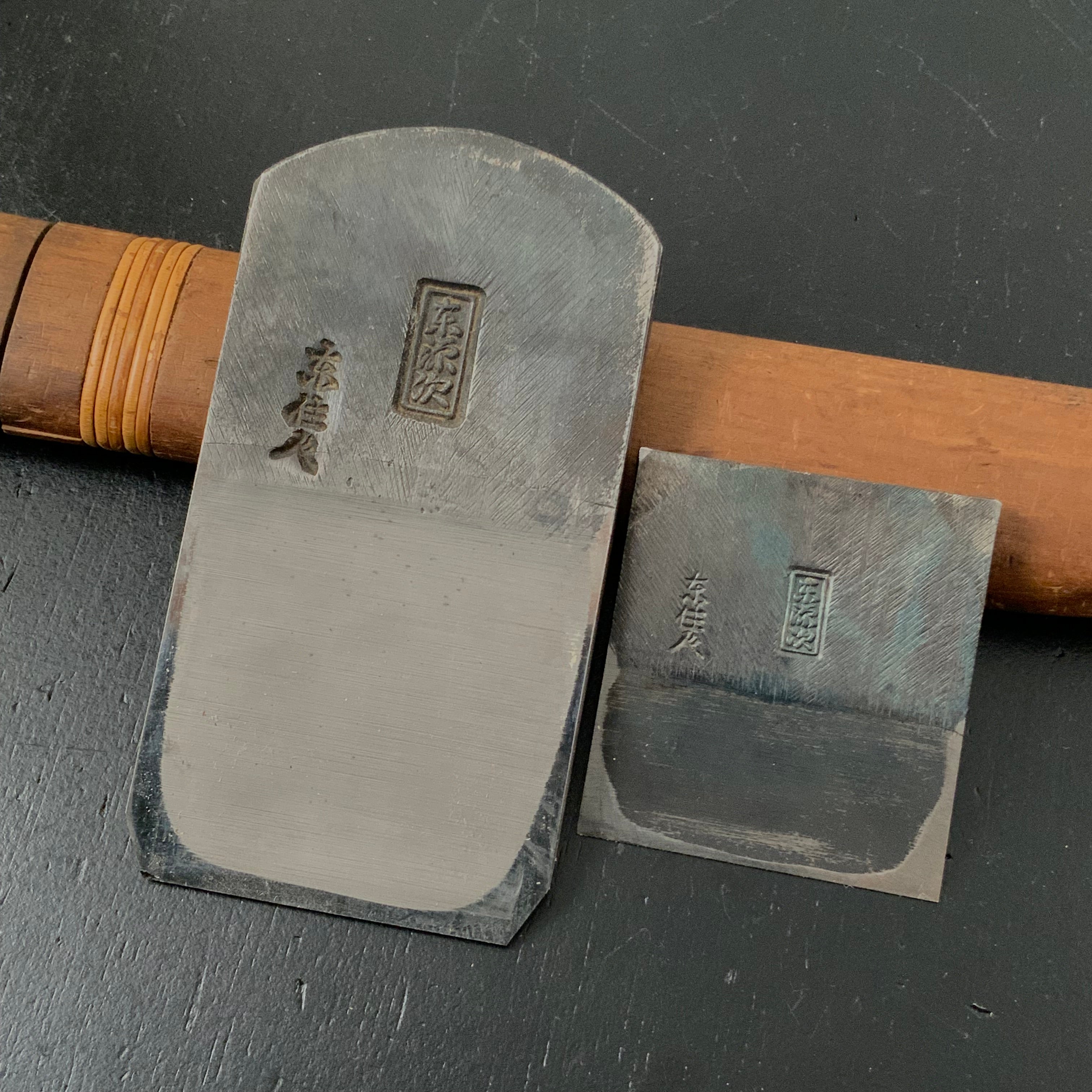 Old stock Azuma-Genji Smoothing Plane (Kanna) with White Oak dai 掘出し物 東源次 鉋 白樫台 60mm