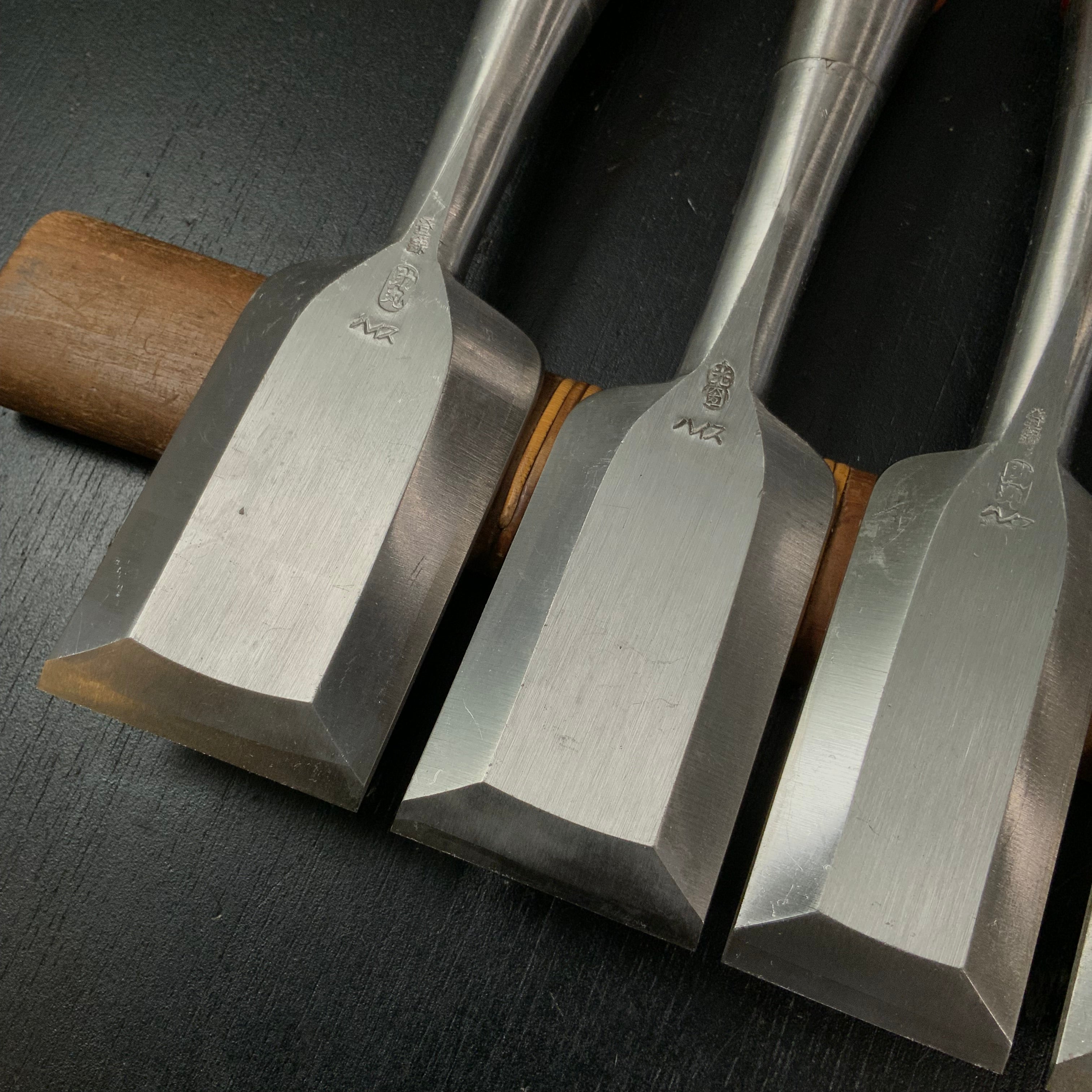 Old stock Mitsukuni Sukemaru High-Speed Steel Timber chisels 掘出し物 光圀 助丸 ハイス鋼 叩き鑿 tatakinomi