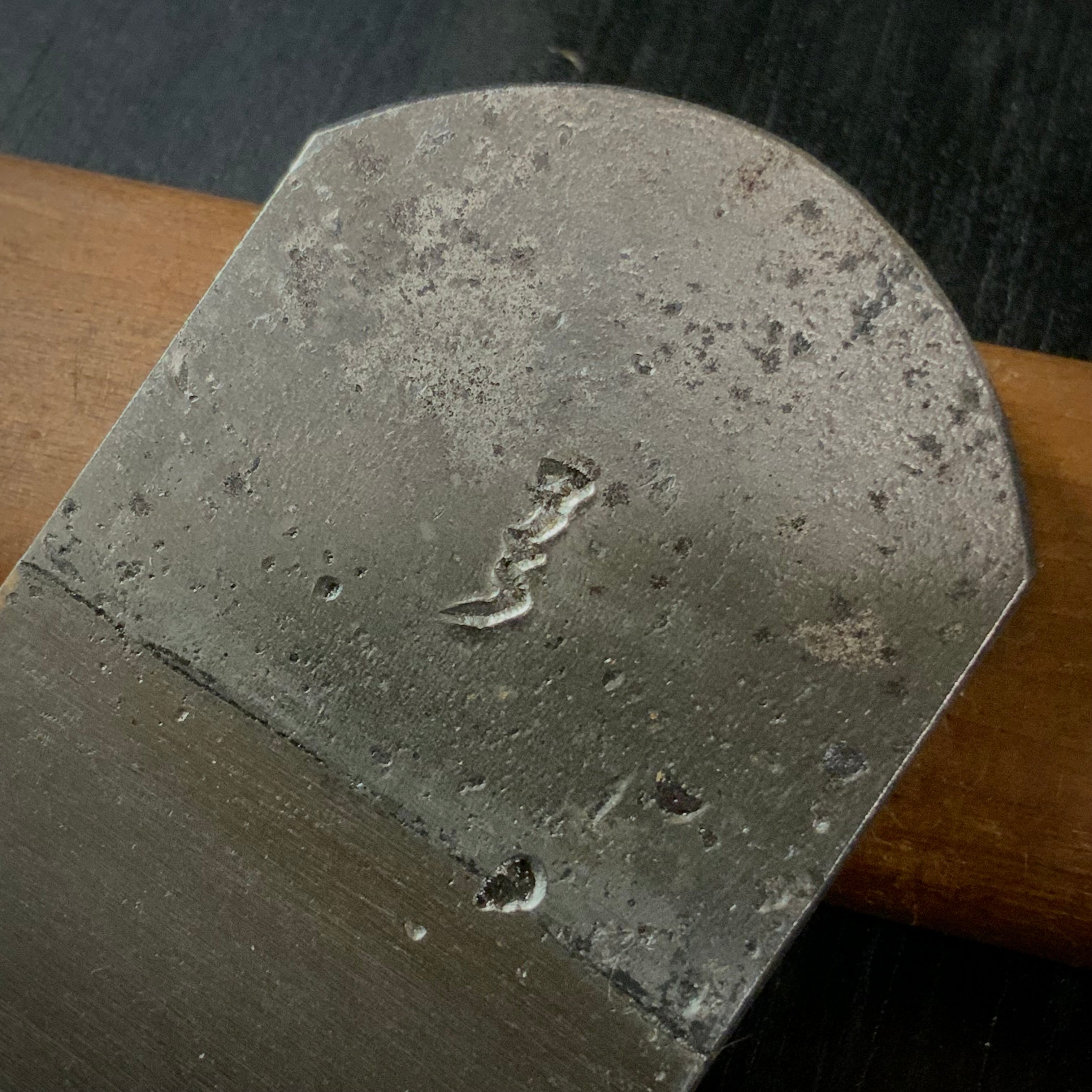 Keizaburo Mini Smoothing Plana(Kanna) / 圭三郎 豆平鉋 赤樫台入 42mm