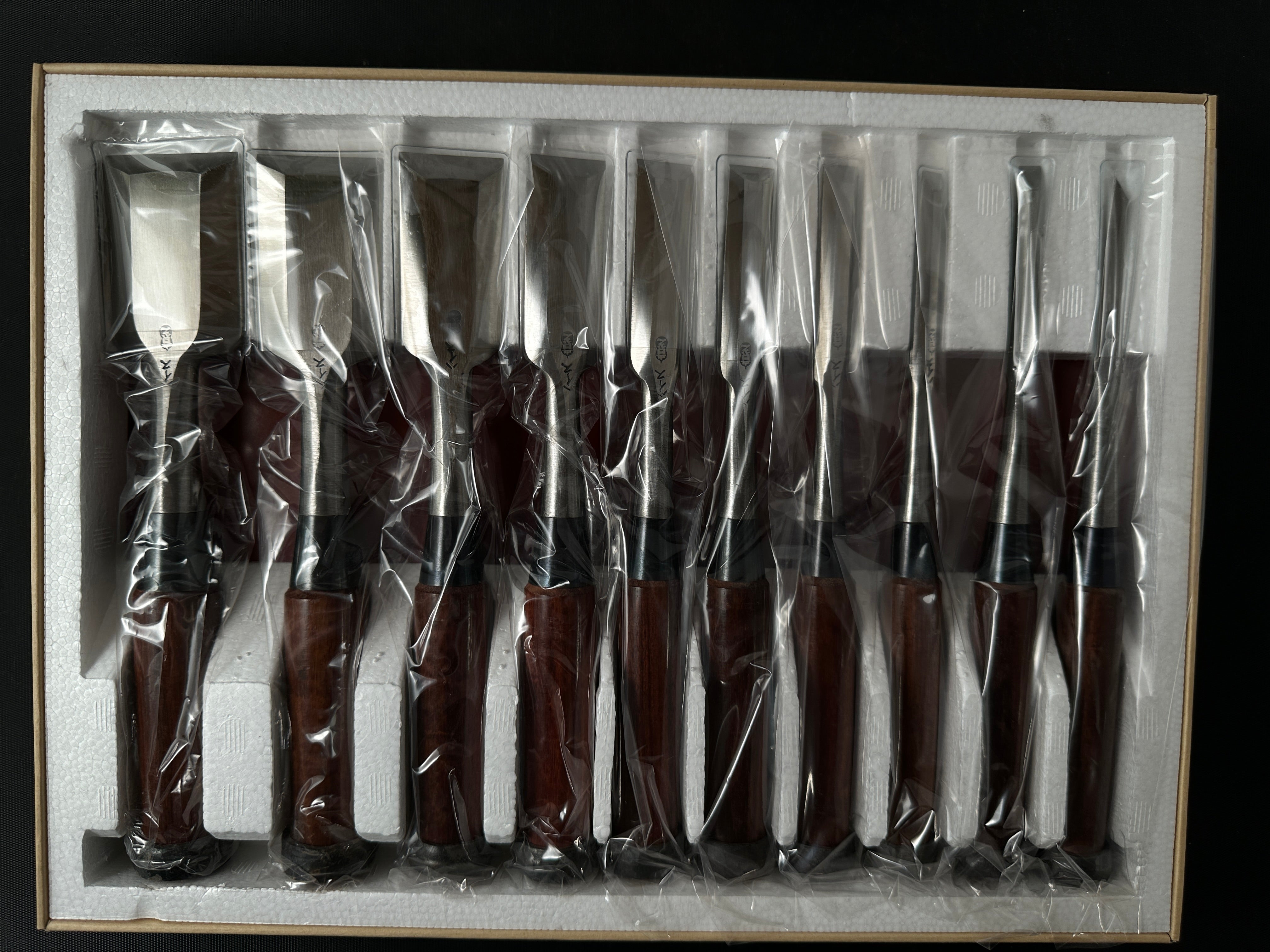 Old stock Wholesaler stamp Sukemaru 4th High-Speed Steel Bench chisels set 掘出し物 四代助丸 問屋銘 ハイス鋼追入組鑿 Oirenomi