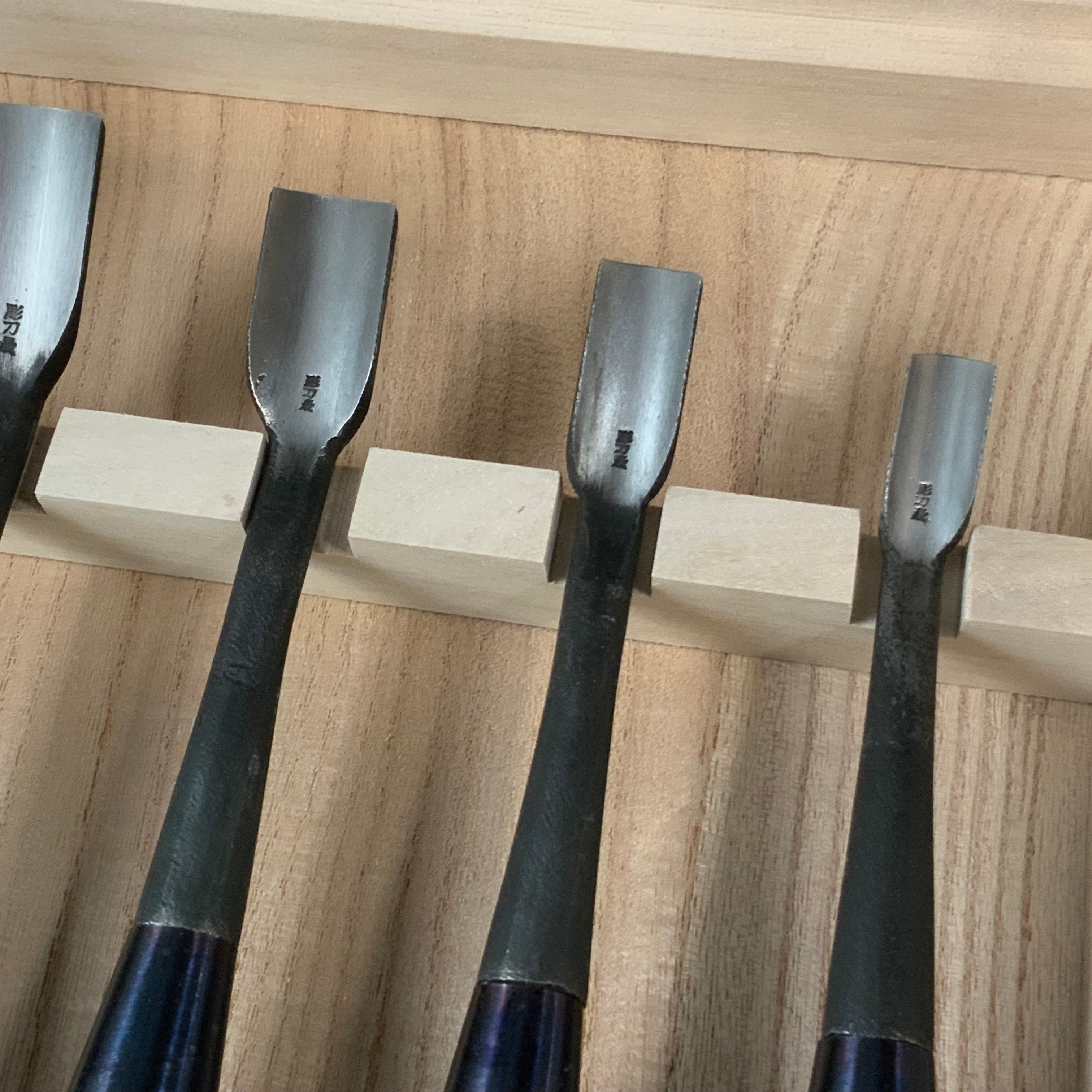 Chotousei Spoon chisels set Carving chisels with blue steel advanced grade 彫刀晟 小倉彫刻刃物製作所 丸曲組鑿 青紙鋼 特上品