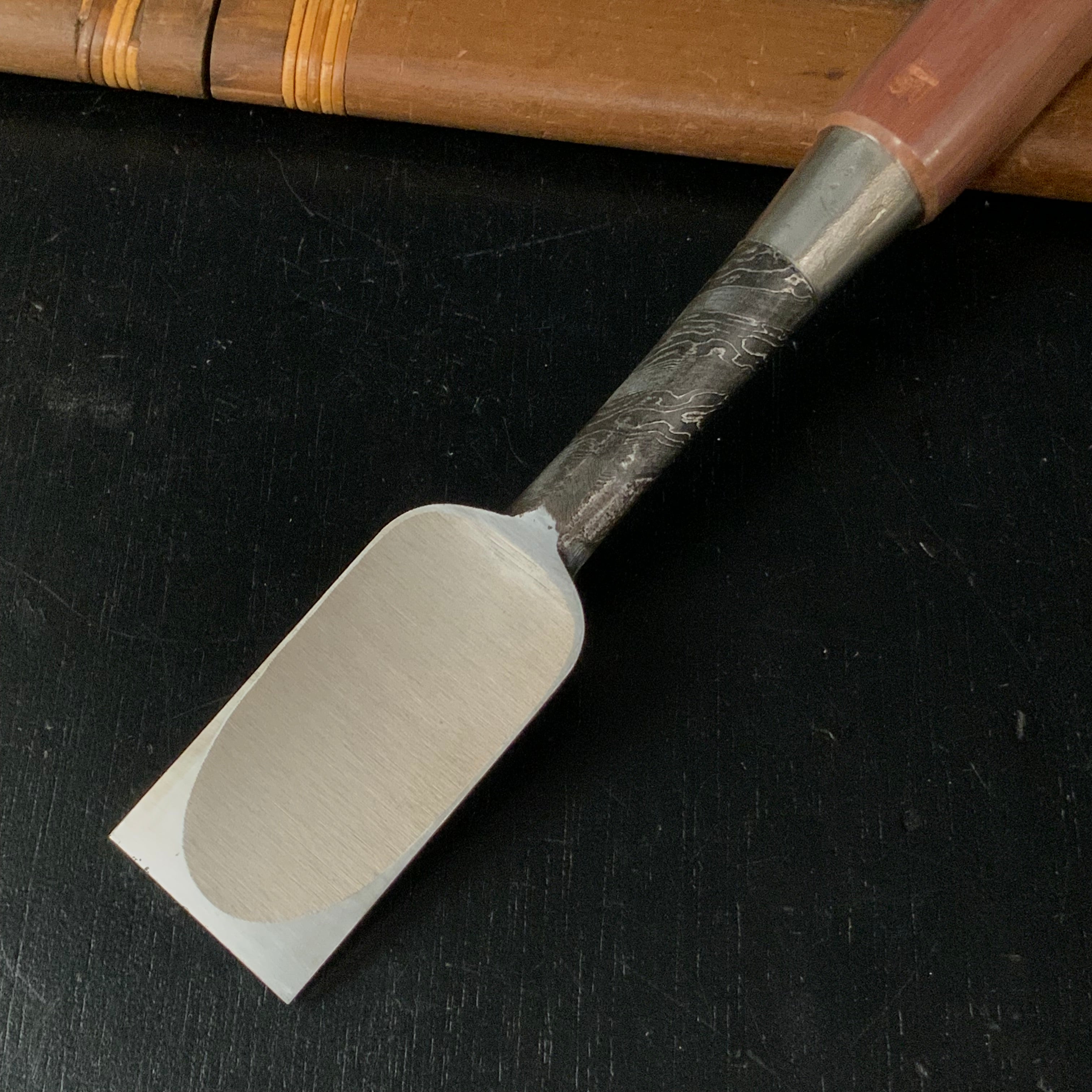 Tasai Mokume Special Medium Timber chisels with Japanese Red oak 田斎作 木目 中叩き鑿 赤樫柄 36mm Chutatakinomi