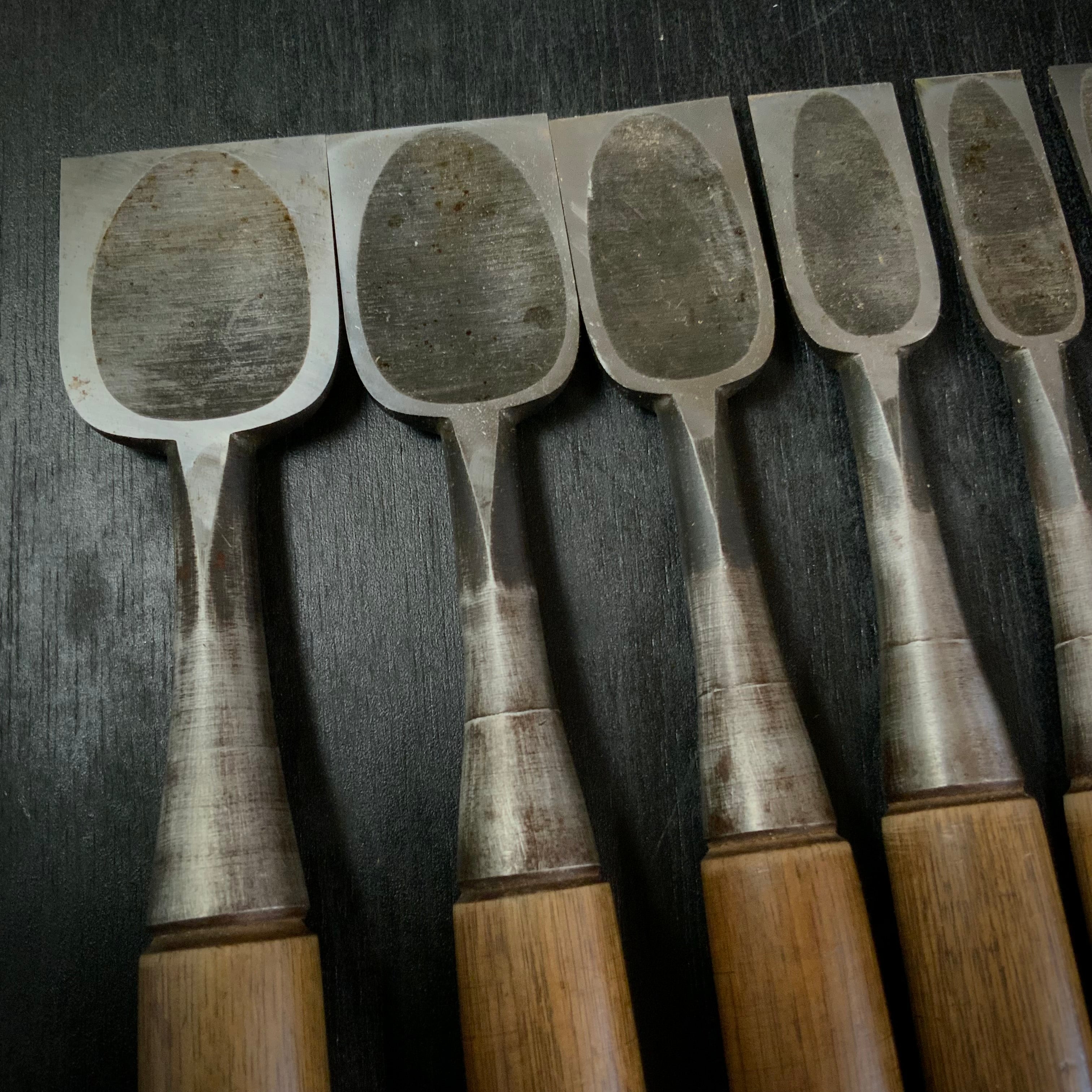 Used Nishiki Ryu Bench chisels set (Used by palace carpenters) 錦龍 追入組鑿 中古鑿(宮大工使用)