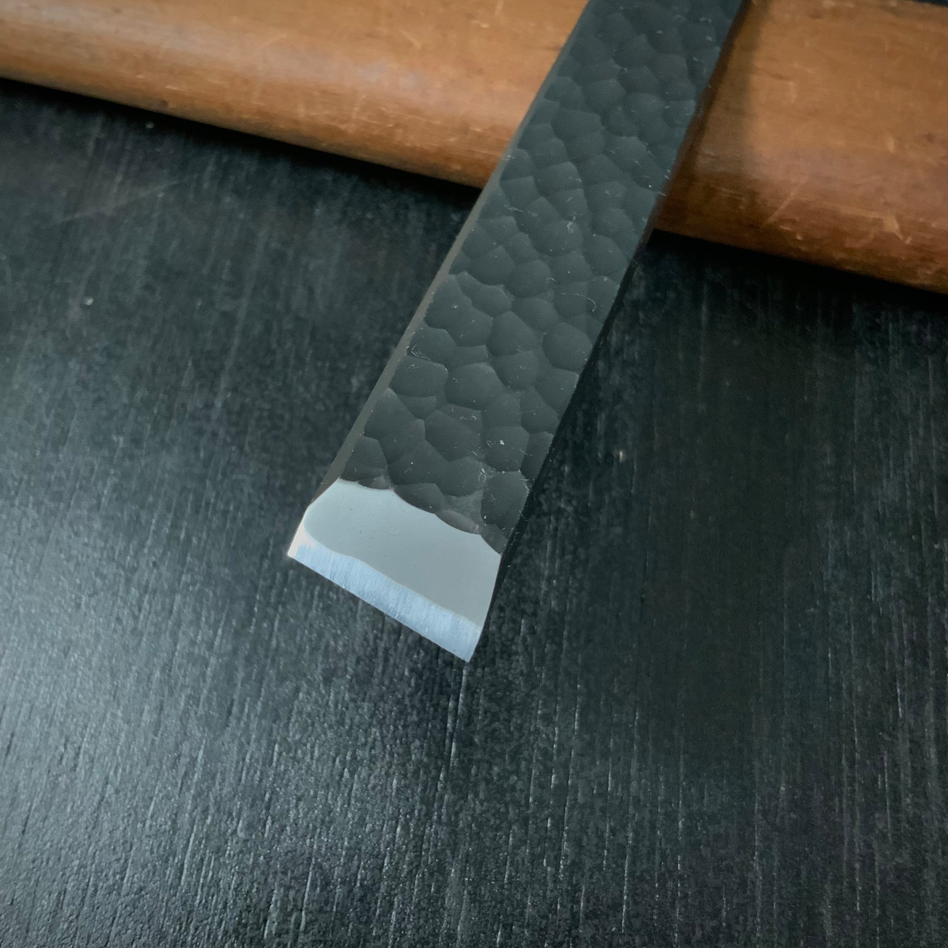 Yoshihide Sakamitsu Tsuchime Shiragaki with White Steel 吉秀 三代坂光作 白柿 槌目仕上