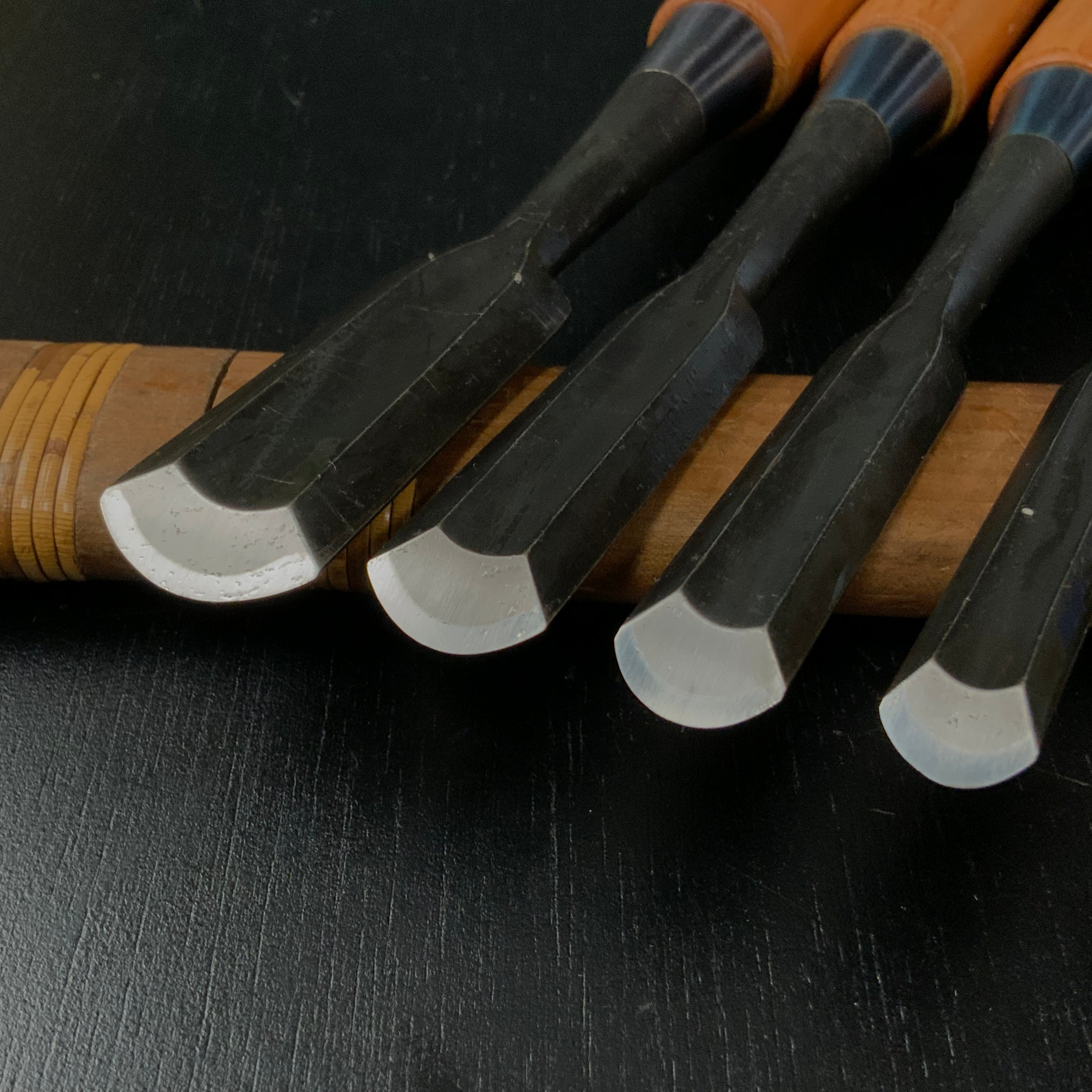 Unknown Soto maru chisels set with White steel 作者不明 外丸組鑿 5本組 Sotomarunomi