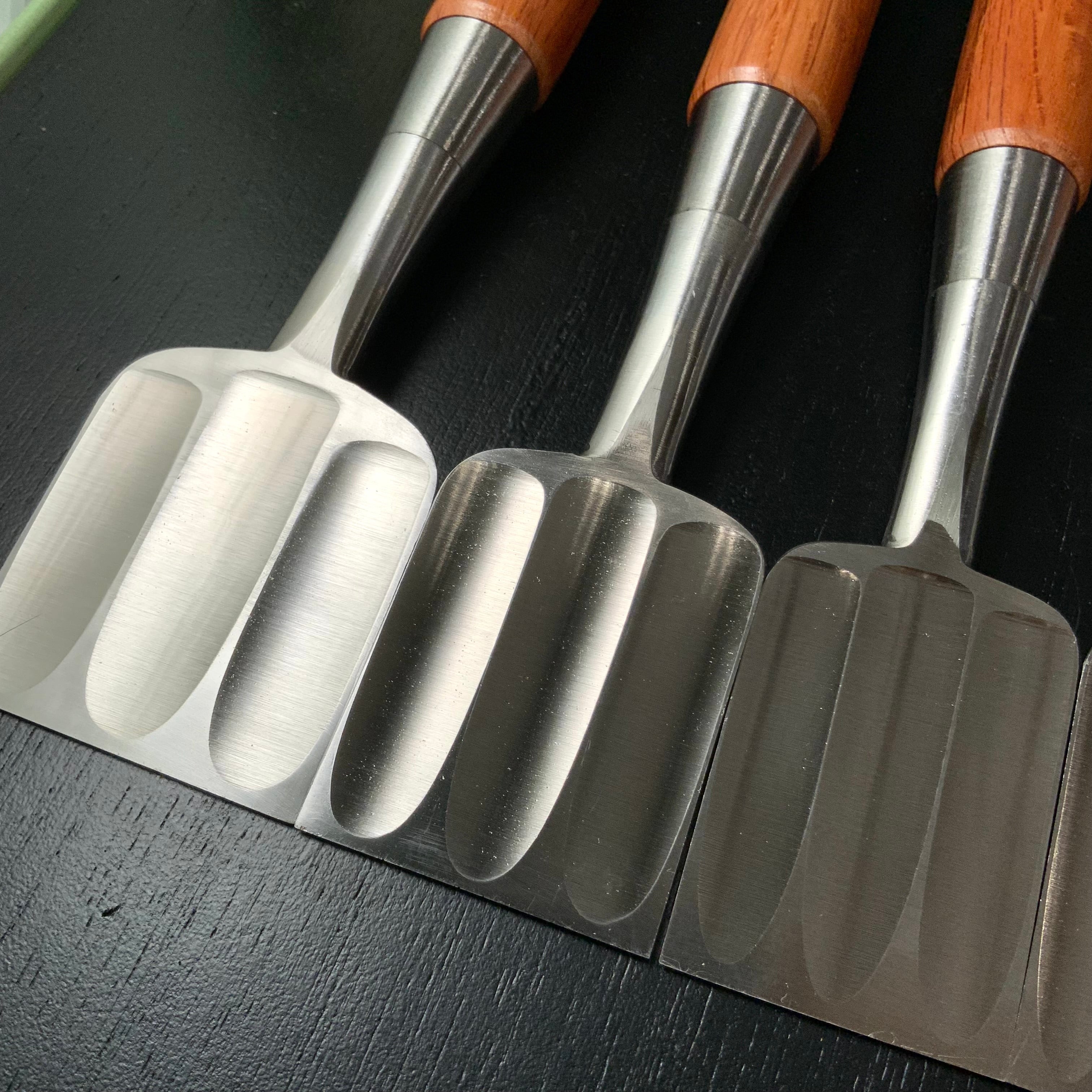 Sukemaru 4th High-Speed Steel Bench chisels set by Usui Yoshio 四代助丸 碓氷淑郎 ハイス鋼追入組鑿 三つ裏 15本組 Oirenomi