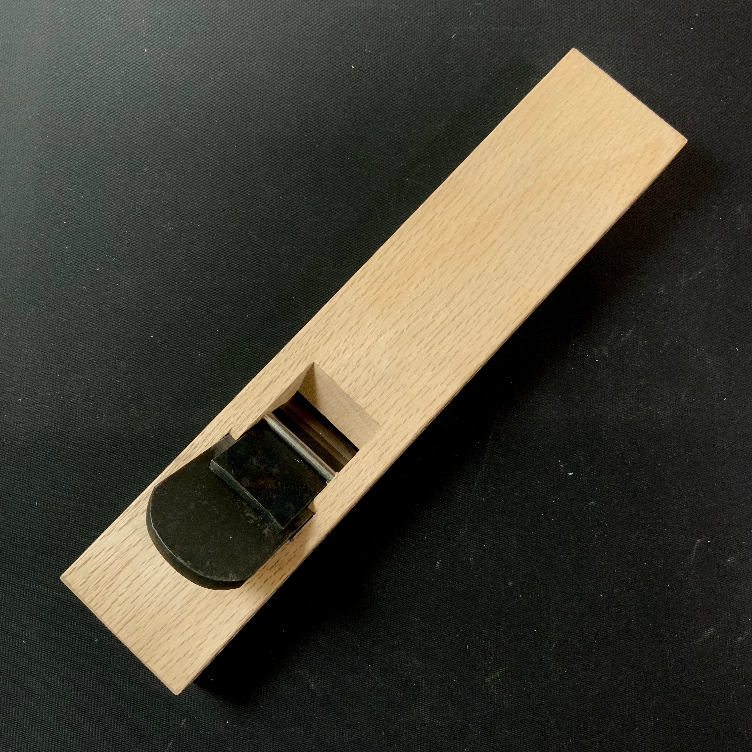 Old stock eleventh generation Teruhide Smoothing Plane (Kanna) 掘出し物 輝秀 十一代目 石堂秀雄作 仕上げ鉋 36mm