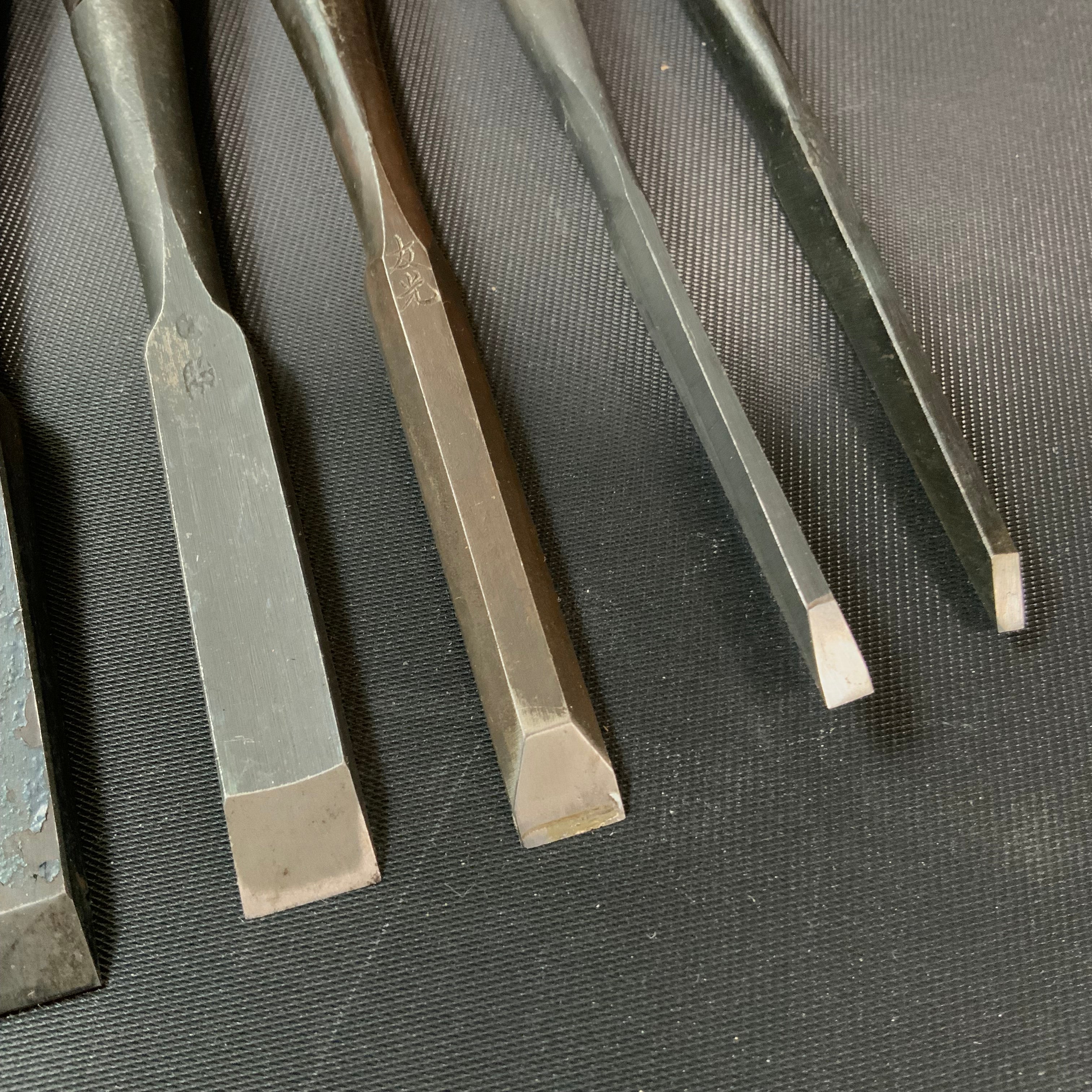 #M157 Mixed set for beginner Bench chisels set by unknown smith バラ鑿合わせ 初心者におすすめ 追入組鑿作者不明