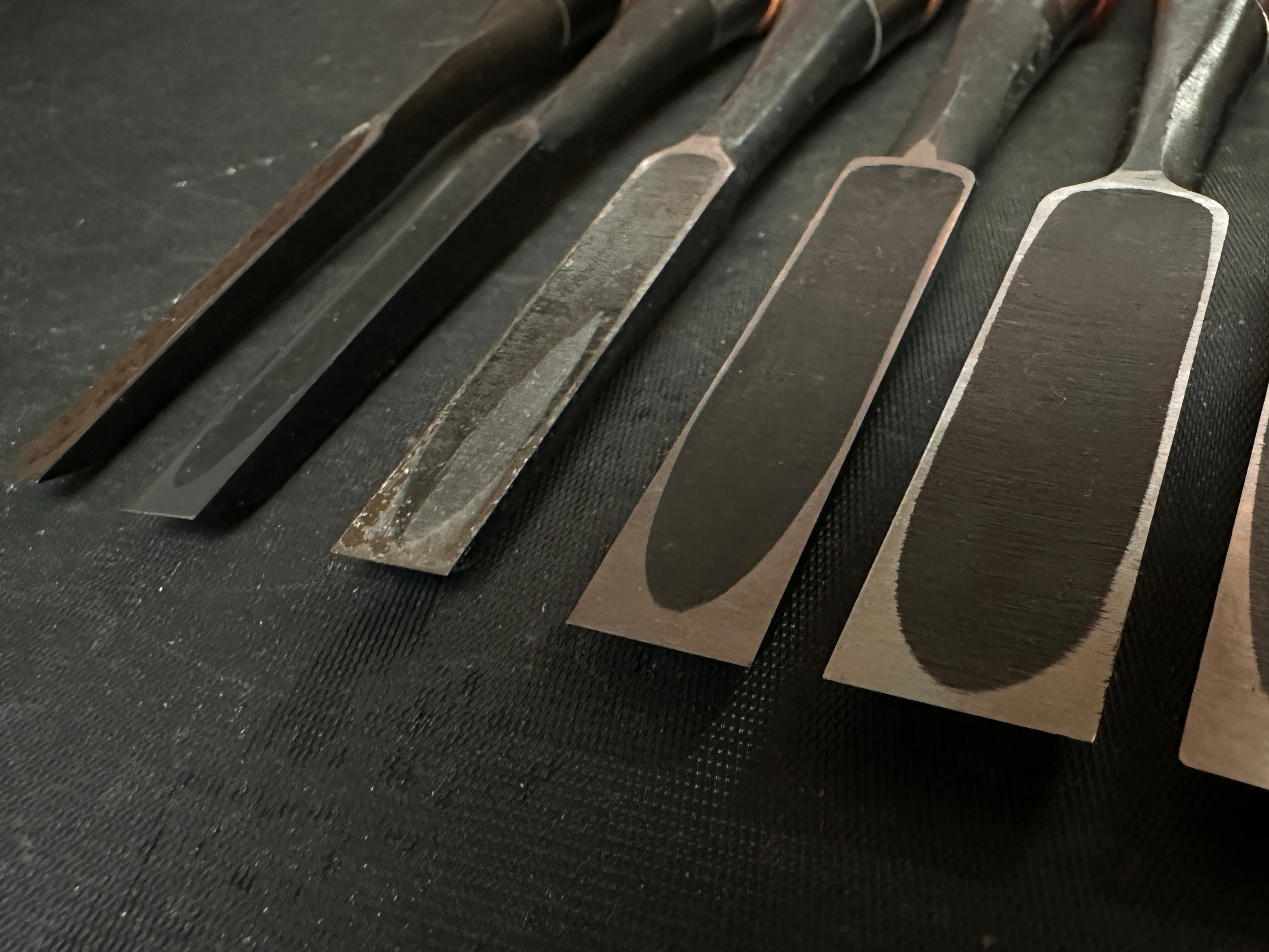 #M131 Mixed set for beginner Bench chisels set by unknown smith バラ鑿合わせ 初心者におすすめ 追入組鑿 作者不明