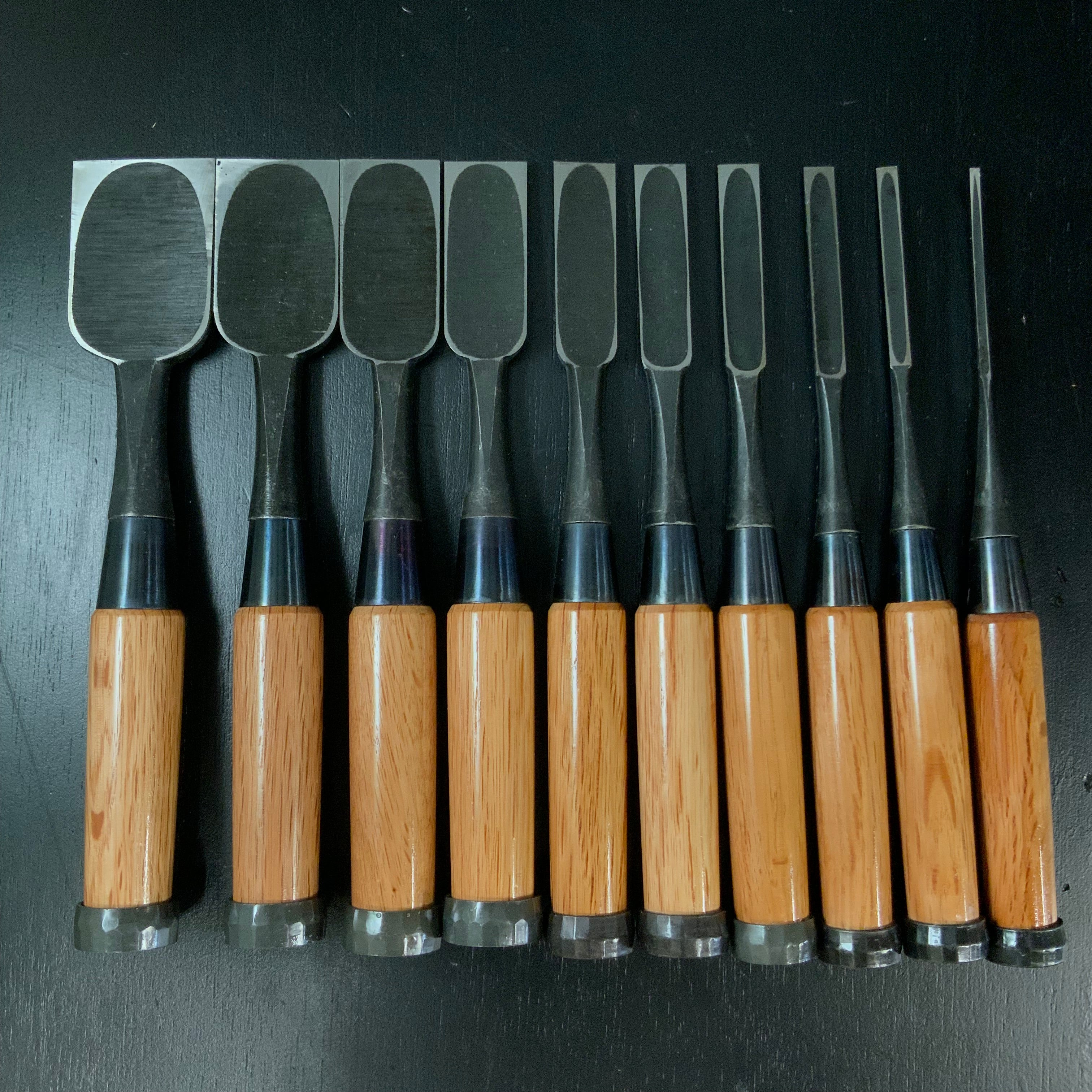 Sukekura Bench chisels set with White steel 10pc / 助倉 追入組鑿 10本組 白紙鋼 Oirenomi