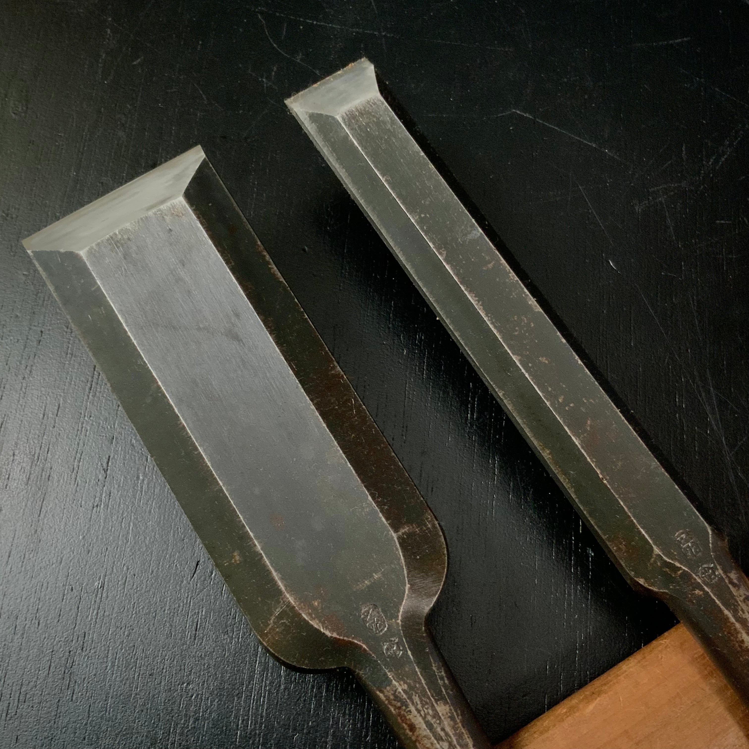 Old stock Hiromasa Slick Chisels set (Ootsuki-nomi, Hontsuki-Nomi) 掘出し物 弘正 本突き組鑿 48,24mm