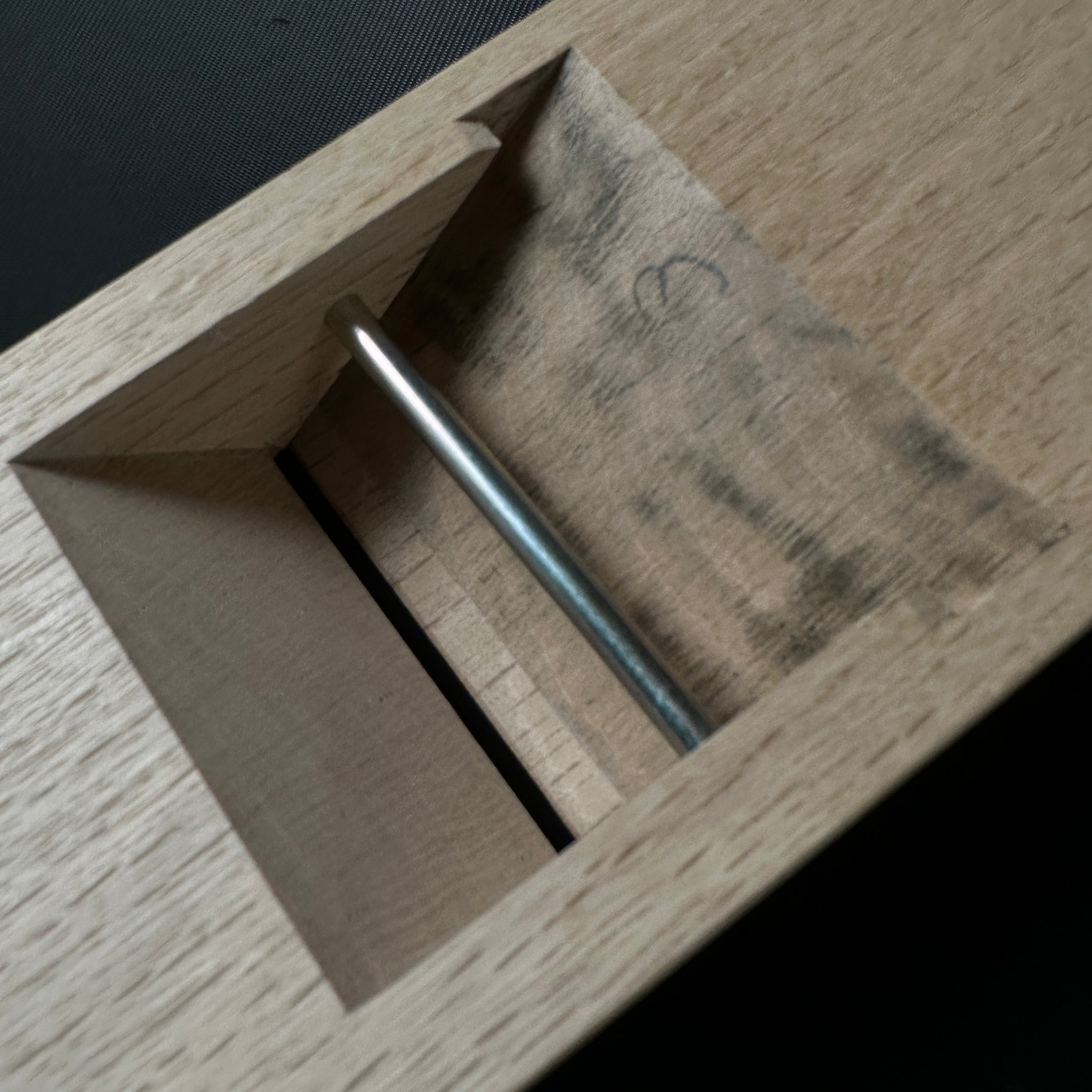 Old stock Kanesuke Smoothing Plane (Kanna) by Tsutsumitomoichi koyoshiya Body 掘出し物 堤朋一作 カネ助 仕上げ鉋 70mm