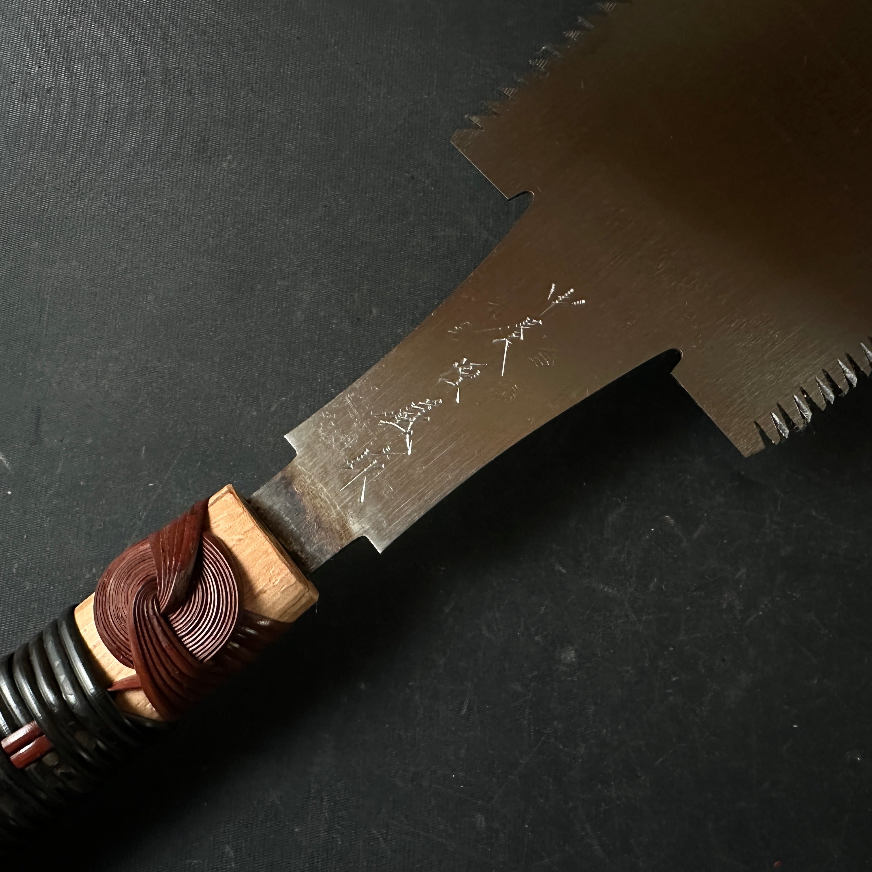 #R17 Ready to use! Old stock Double Edge (Genzo) Saw with Eddy Type Handles set by Kurashige 直ぐ使い 倉重栄助 目立 渦巻き柄 両刃鋸 300mm