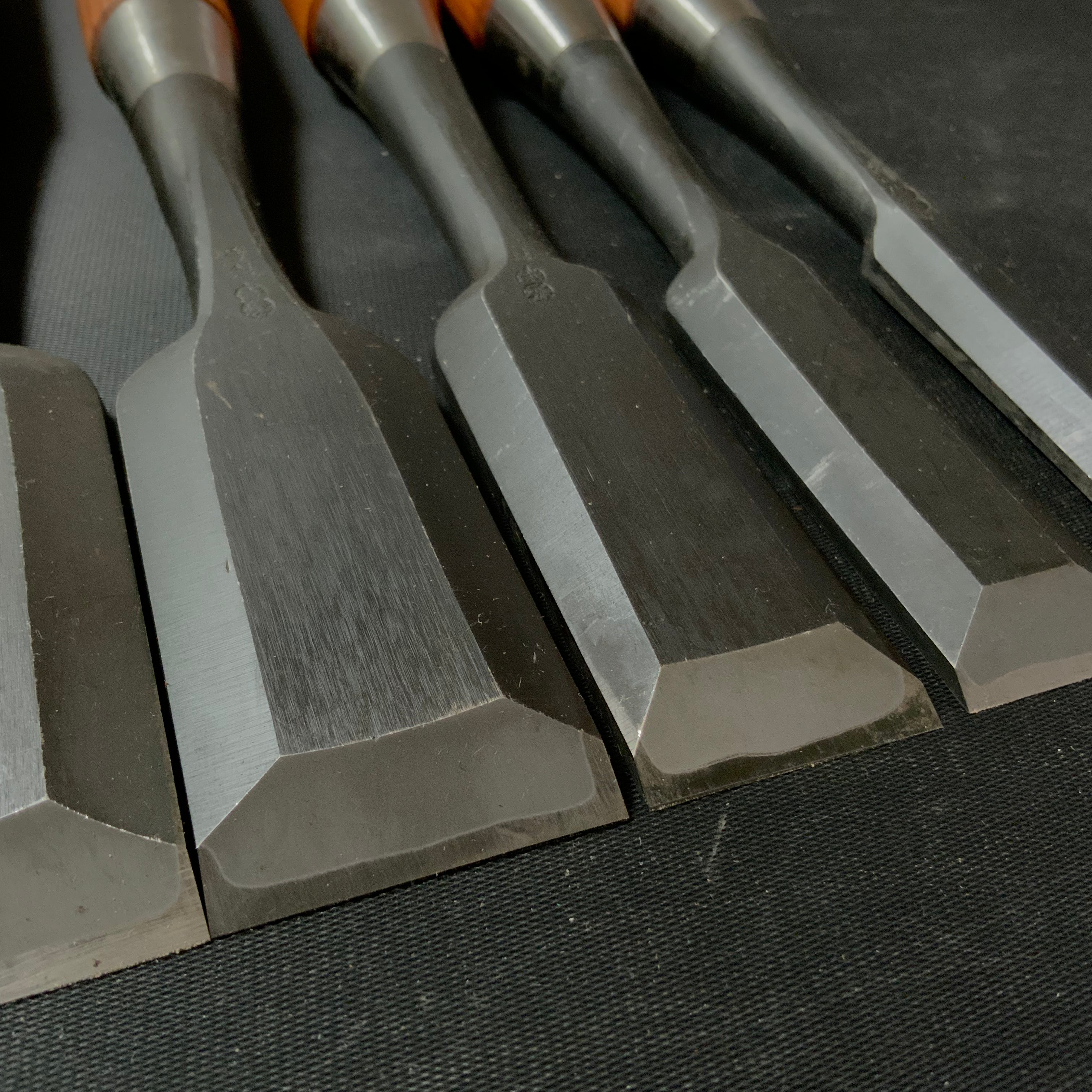 #M153 Mixed Middle Timber chisels set by unknown smith バラ鑿合わせ 半叩き組鑿 作者不明
