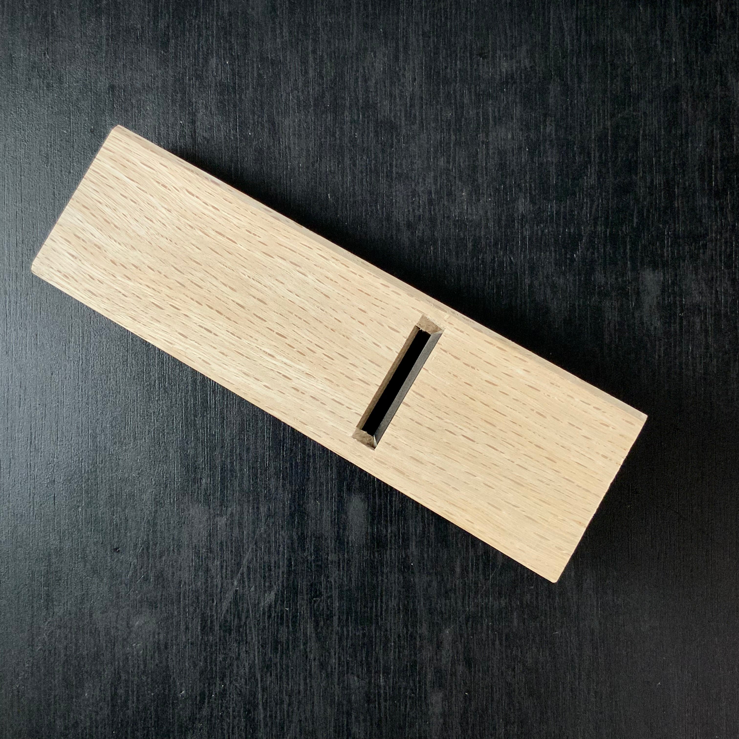 Old stock Yoshimitsu Small Plane(Ko-Kanna) Blue Steel 掘出し物 義光 小鉋 42mm 青紙付