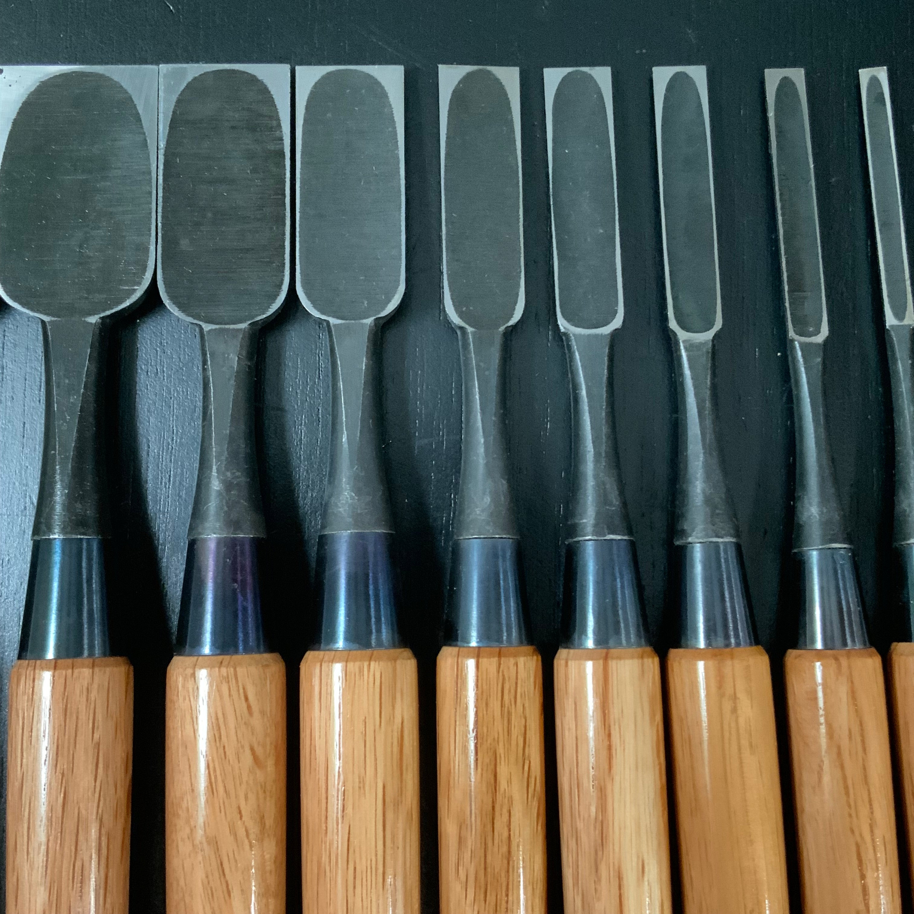 Sukekura Bench chisels set with White steel 10pc / 助倉 追入組鑿 10本組 白紙鋼 Oirenomi