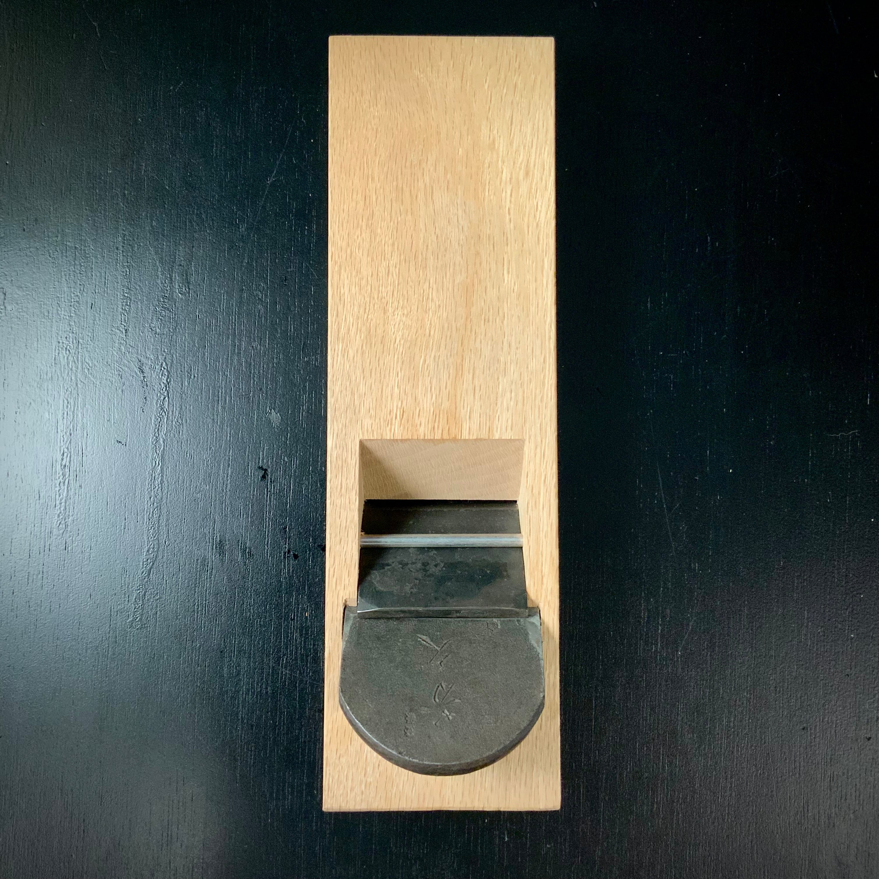 Old stock Yoshihisa Smoothing Plane(Kanna) Tokyo 掘出し物 芳久 東京鉋 仕上げ鉋 70mm
