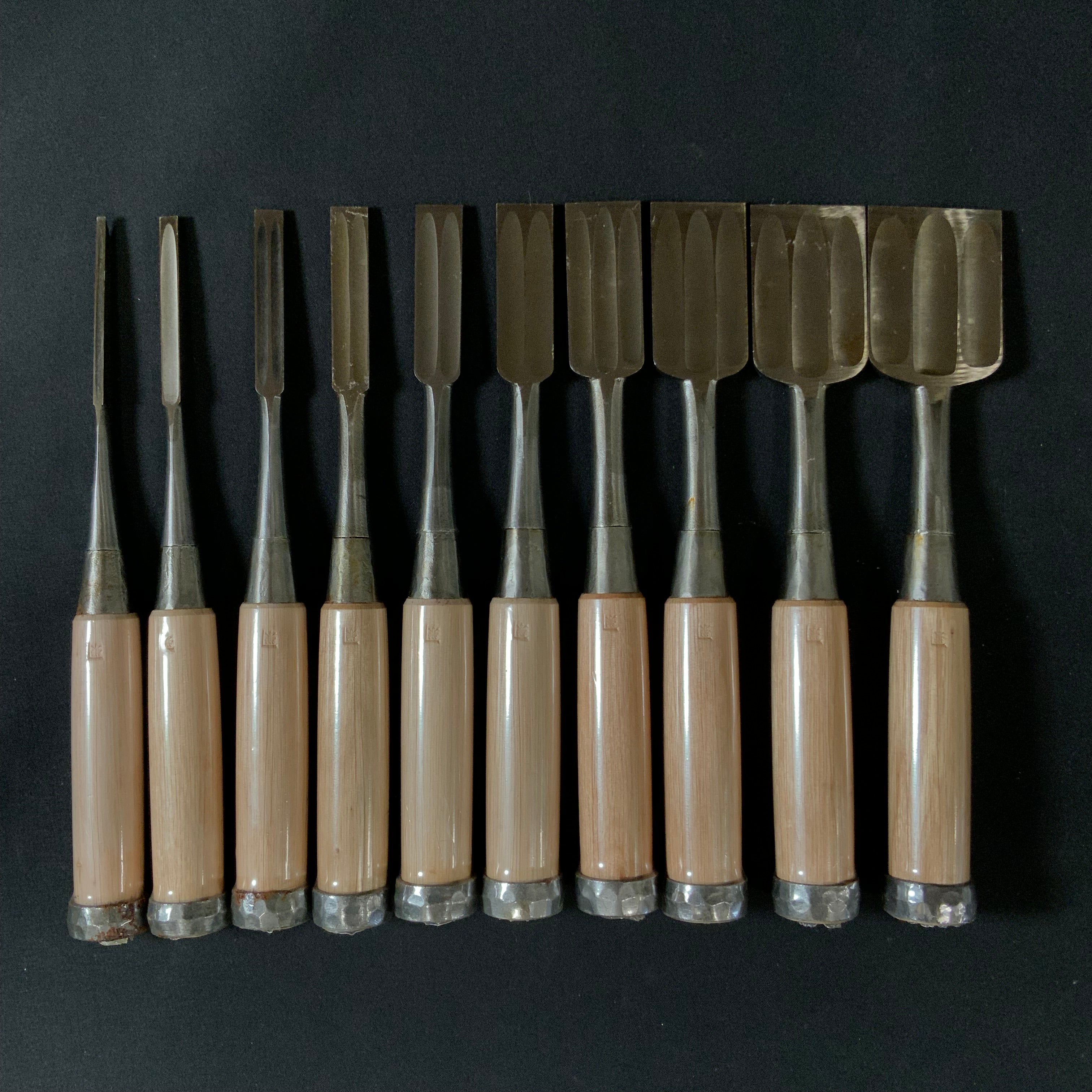 Old stock #1 Kunikei Triple Ura Bench chisels set file finishing by Ikeda Yoshiro 掘出し物 池田慶郎氏 三代目国慶作 追入組鑿 三本裏