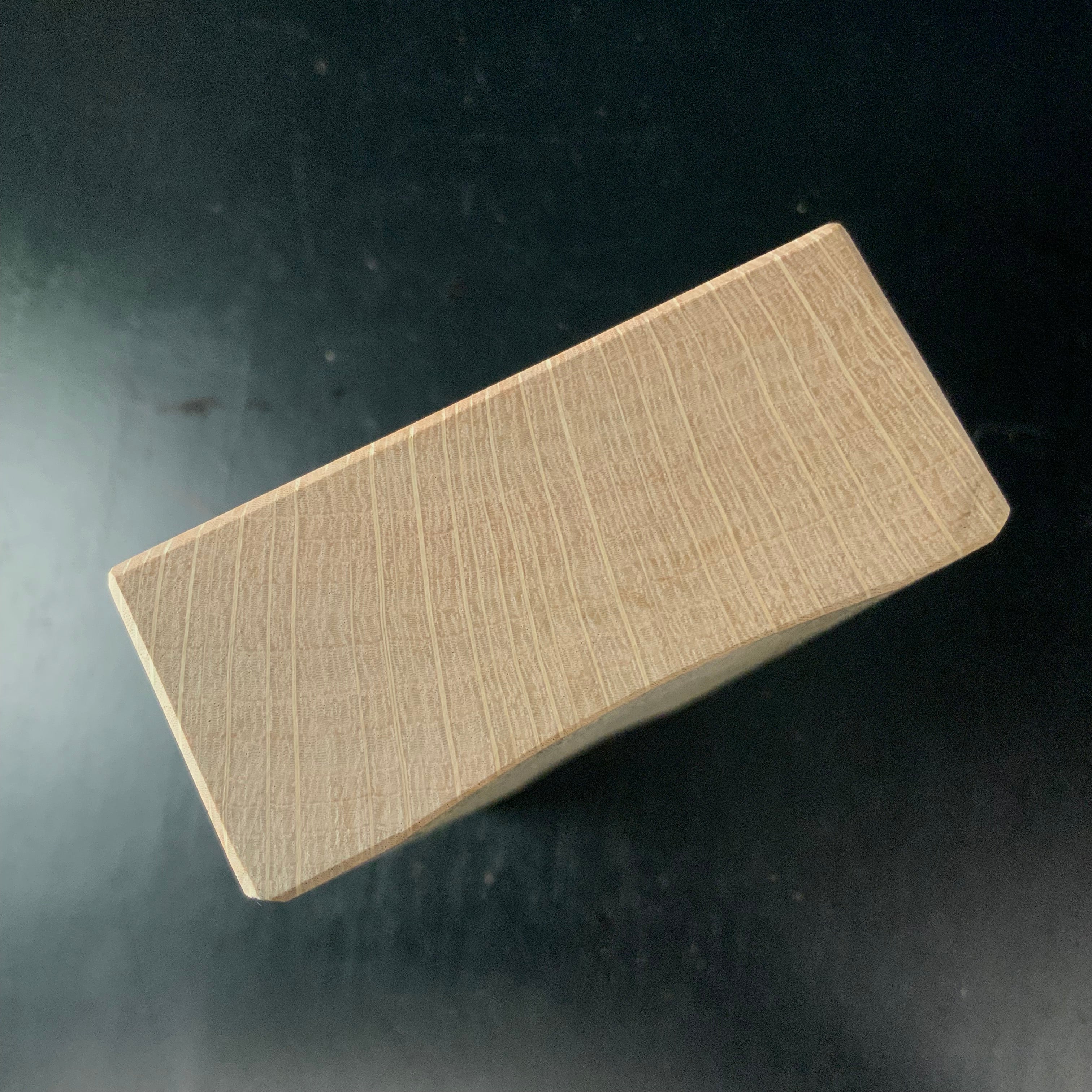 Hiun eleventh generation Teruhide Rounding Plane (Uchimaru) 240R 飛雲 十一代目 石堂秀雄作 内丸鉋 8寸アール