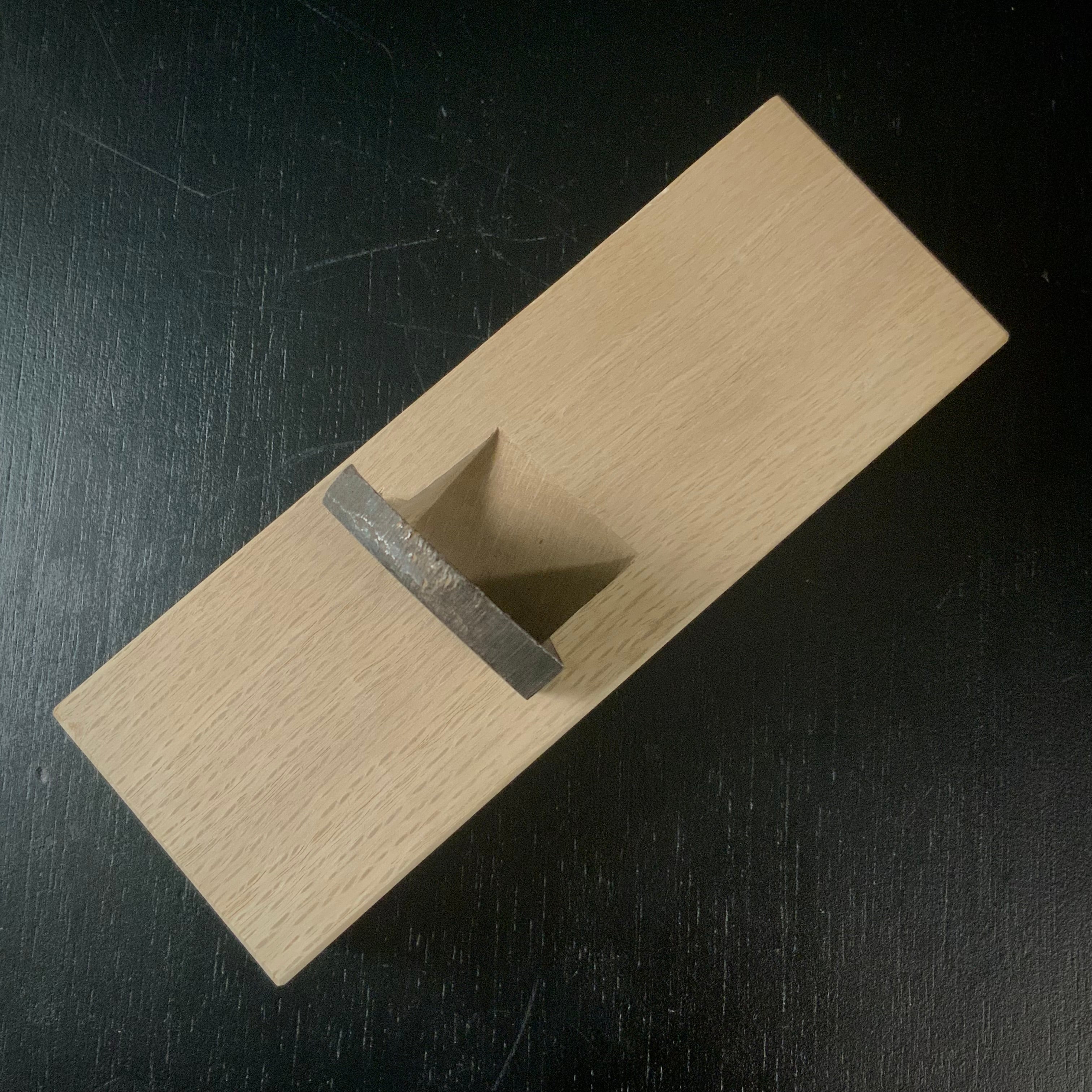 Old stock Kogoro Standing Plane (Dainaoshi Kanna) 掘出し物 虎五郎 台直鉋 段付き 42mm