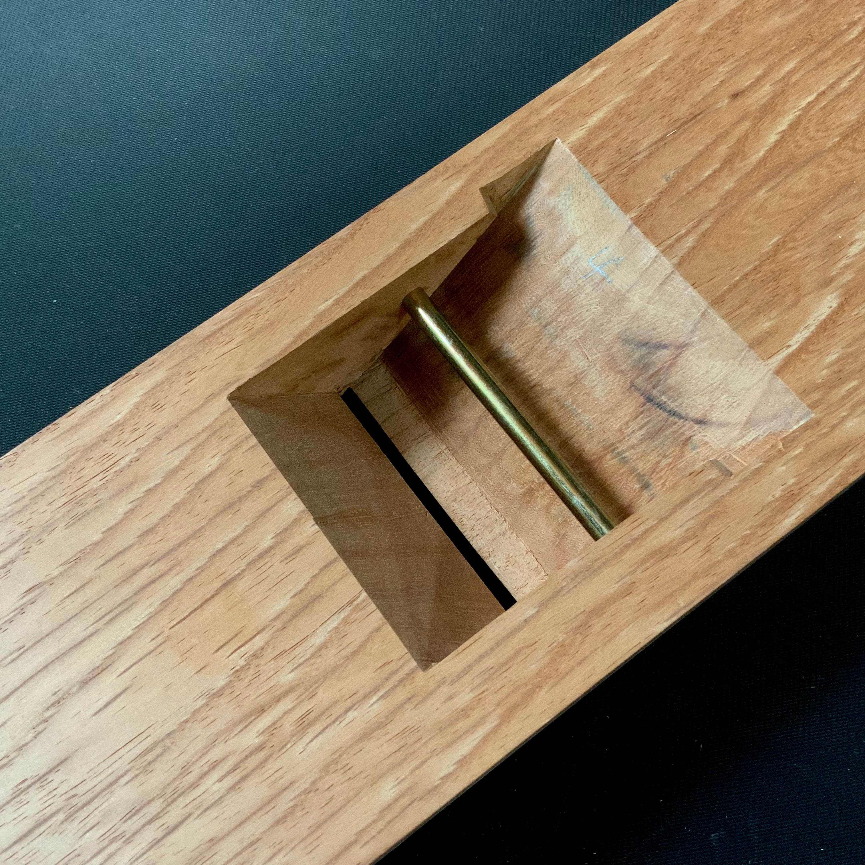 Ready to use!! Honmei Mitsukuni Smoothing Plane (Kanna) 初心者におすすめ 直ぐ使い 本銘光圀 石橋藤七作 仕上げ鉋 65mm