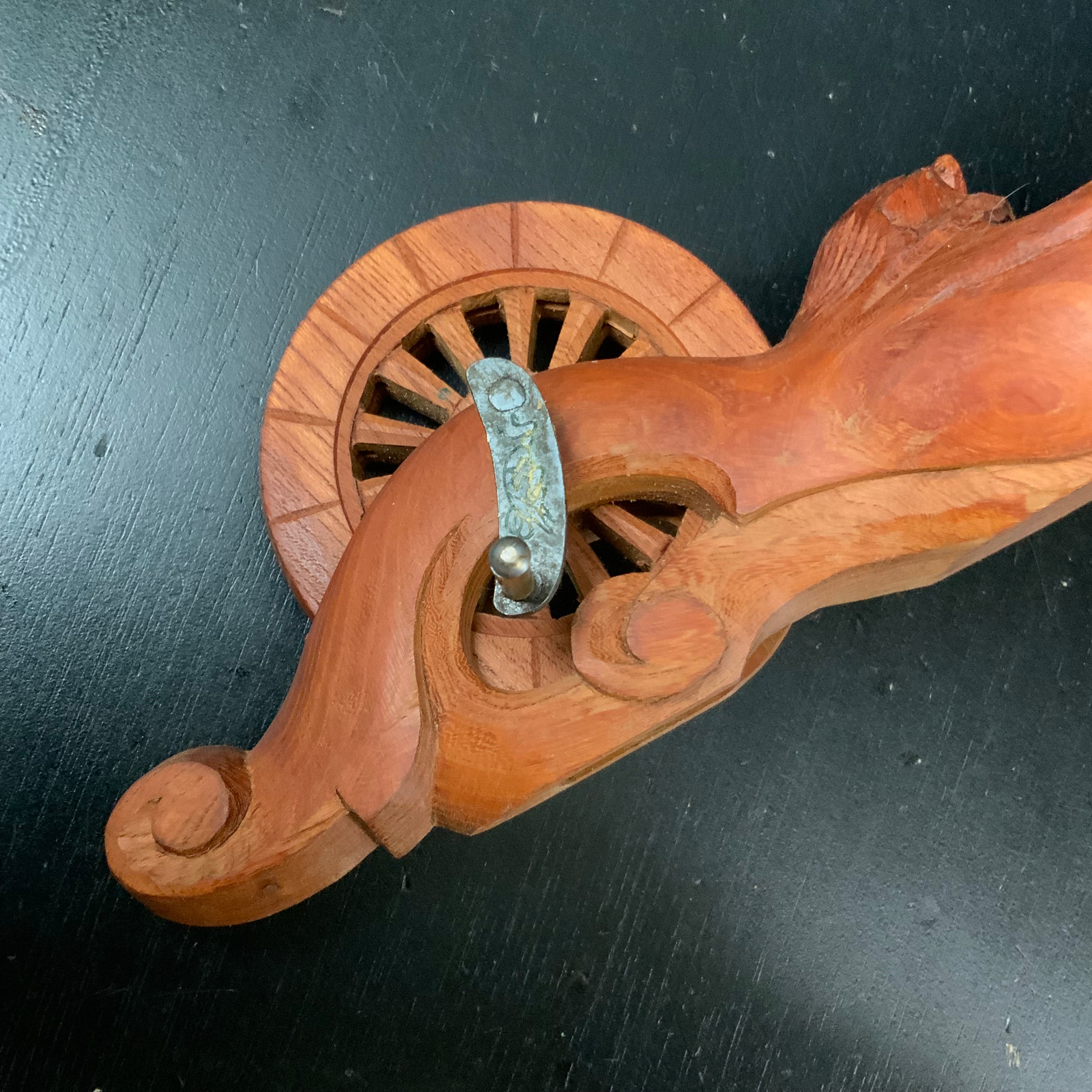 #ST50 Japanese Carpenter Ink Pot Traditional Measuring Tools Sumitsubo by Masasumi 正清作 亀 墨壺 欅 255mm