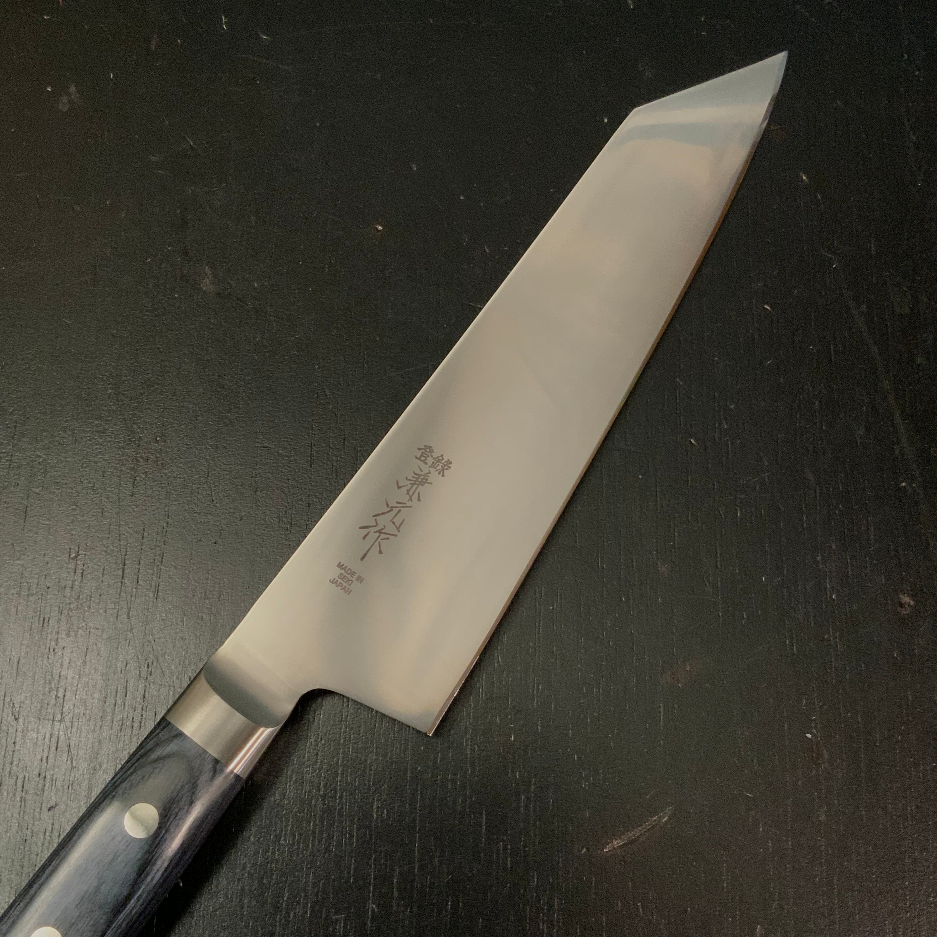 Kanemoto Kiritsuke Santoku with molybdenum steel blue plywood 兼元作 モリブデン鋼 切付三徳 青合板 195mm