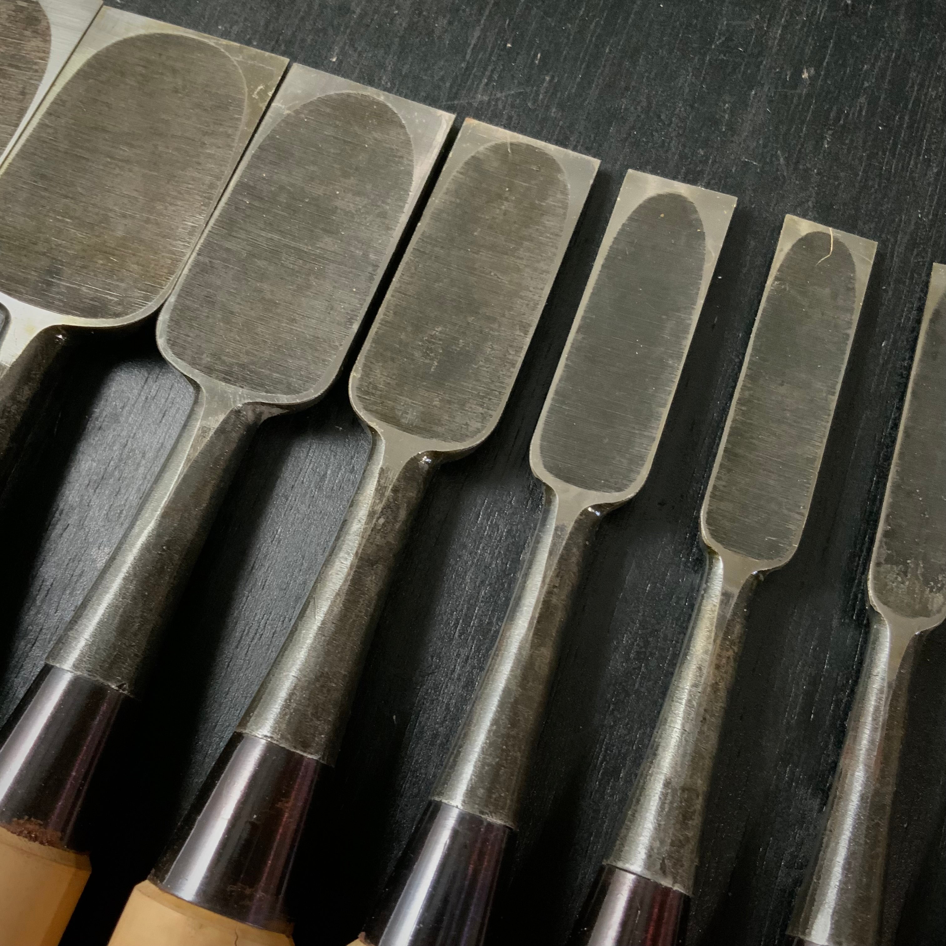 Old stock Oni-Ichimonji Bench chisels set 掘り出し物 鬼一文字 追入10本組鑿 Oiirenomi