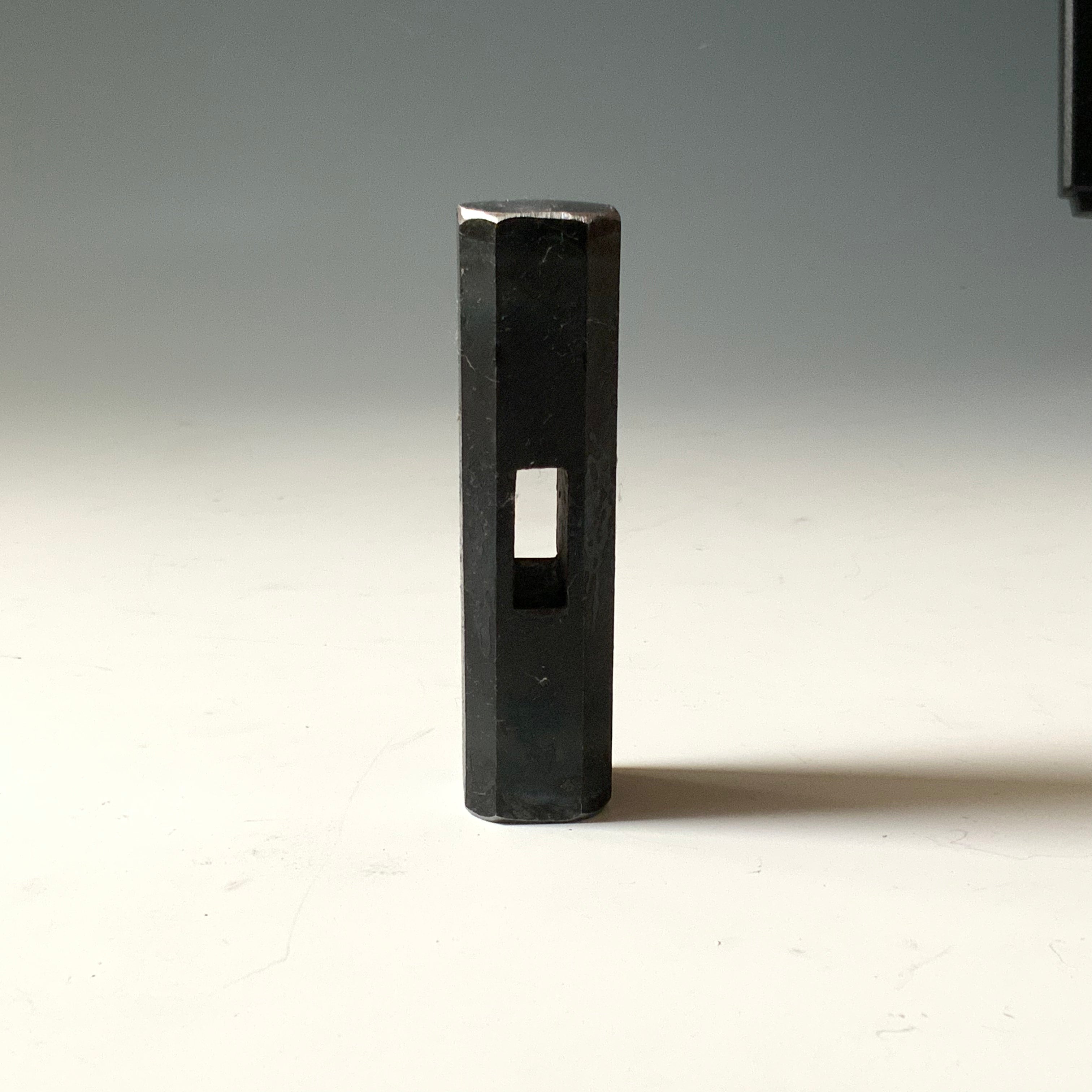 Tenun Octagon Hammers with Hand-filed Blacksmith Finish 天雲作 八角玄翁 ヤスリ黒仕上