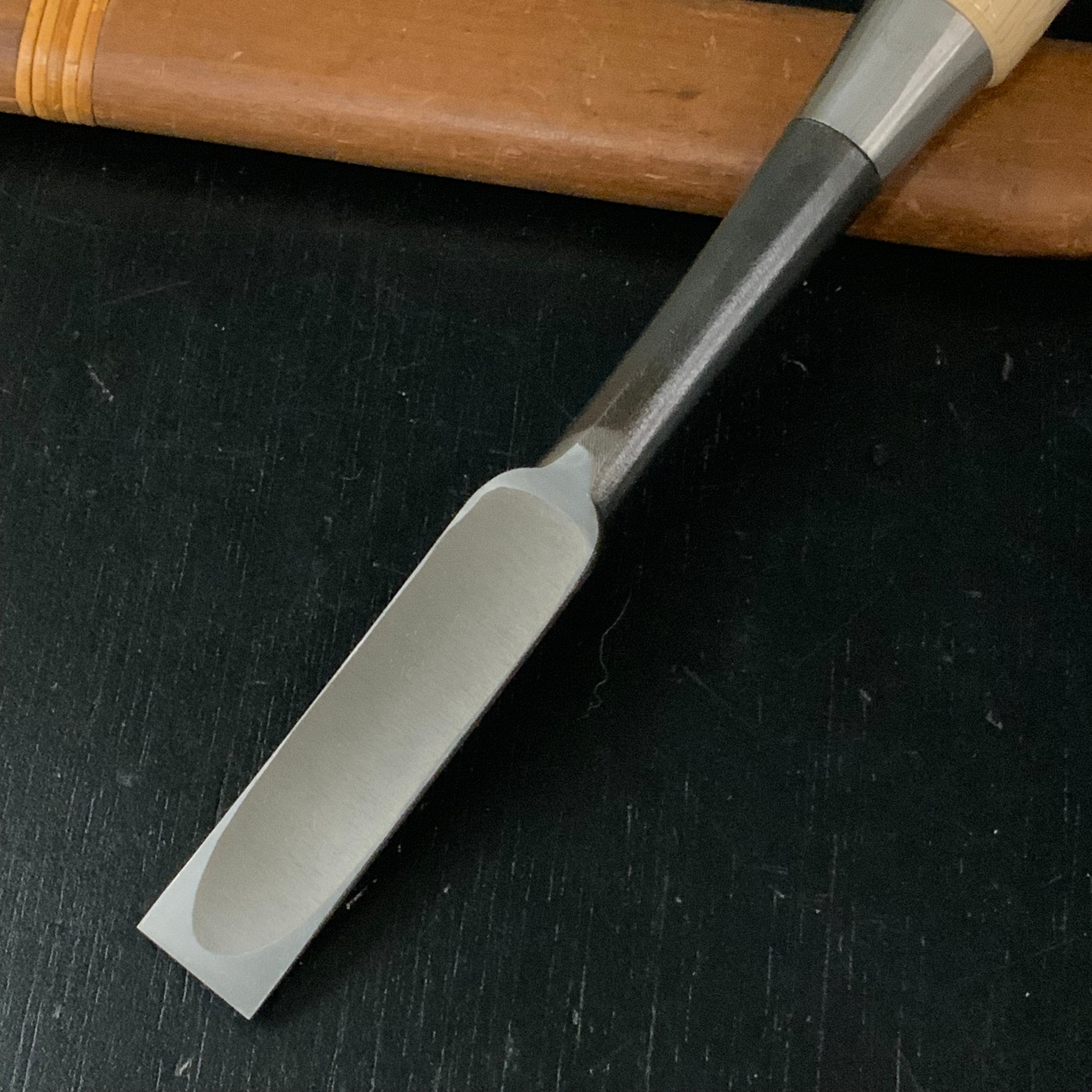 Tasai Special Medium Timber chisels with Japanese white oak 田斎作 中叩き鑿 芯付白樫柄 18mm Chutatakinomi