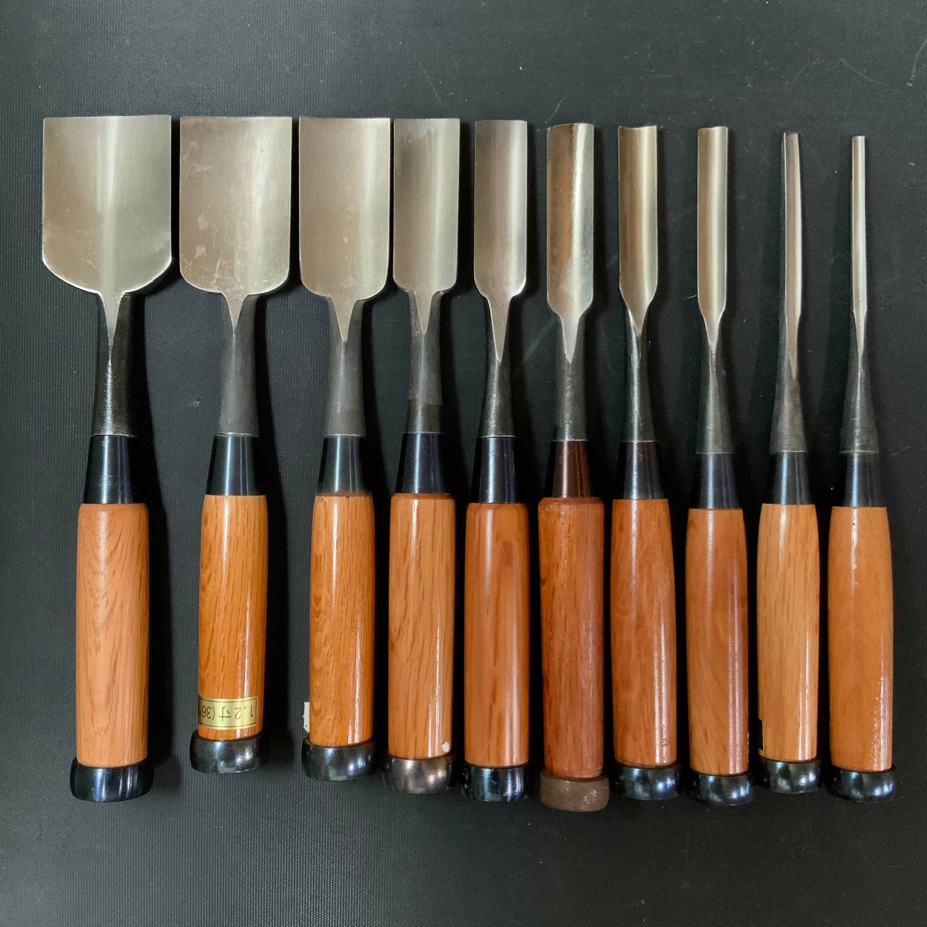#13 Old stock Uchi maru bench chisels set with white steel 掘出し物 内丸追入組鑿 10本組 Uchimarunomi