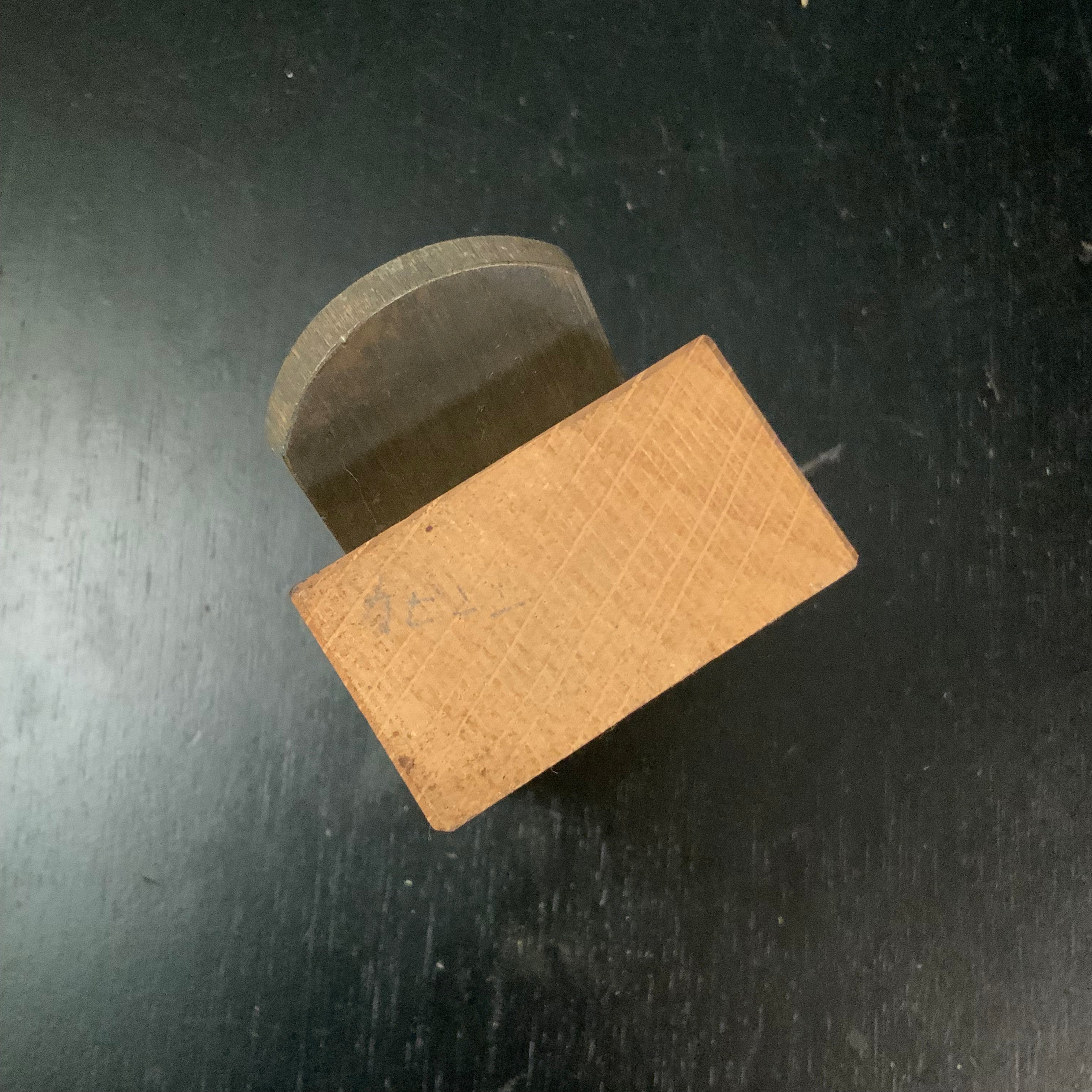 Old stock Toshimitsu Small Plane (Kanna) 掘出し物 寿光 小口鉋 42mm