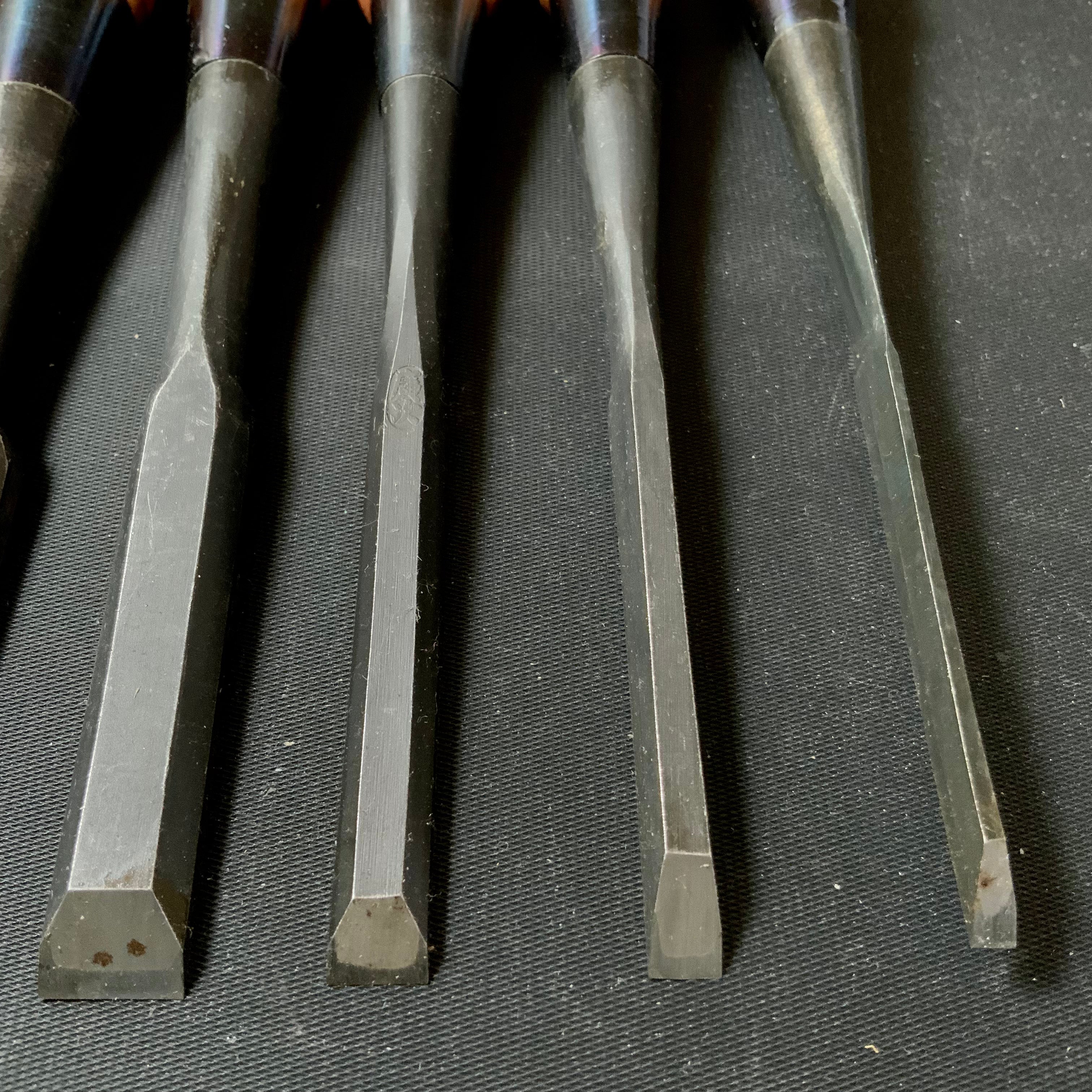 #M152 Mixed set for beginner Bench chisels set by unknown smith バラ鑿合わせ 初心者におすすめ 追入組鑿作者不明