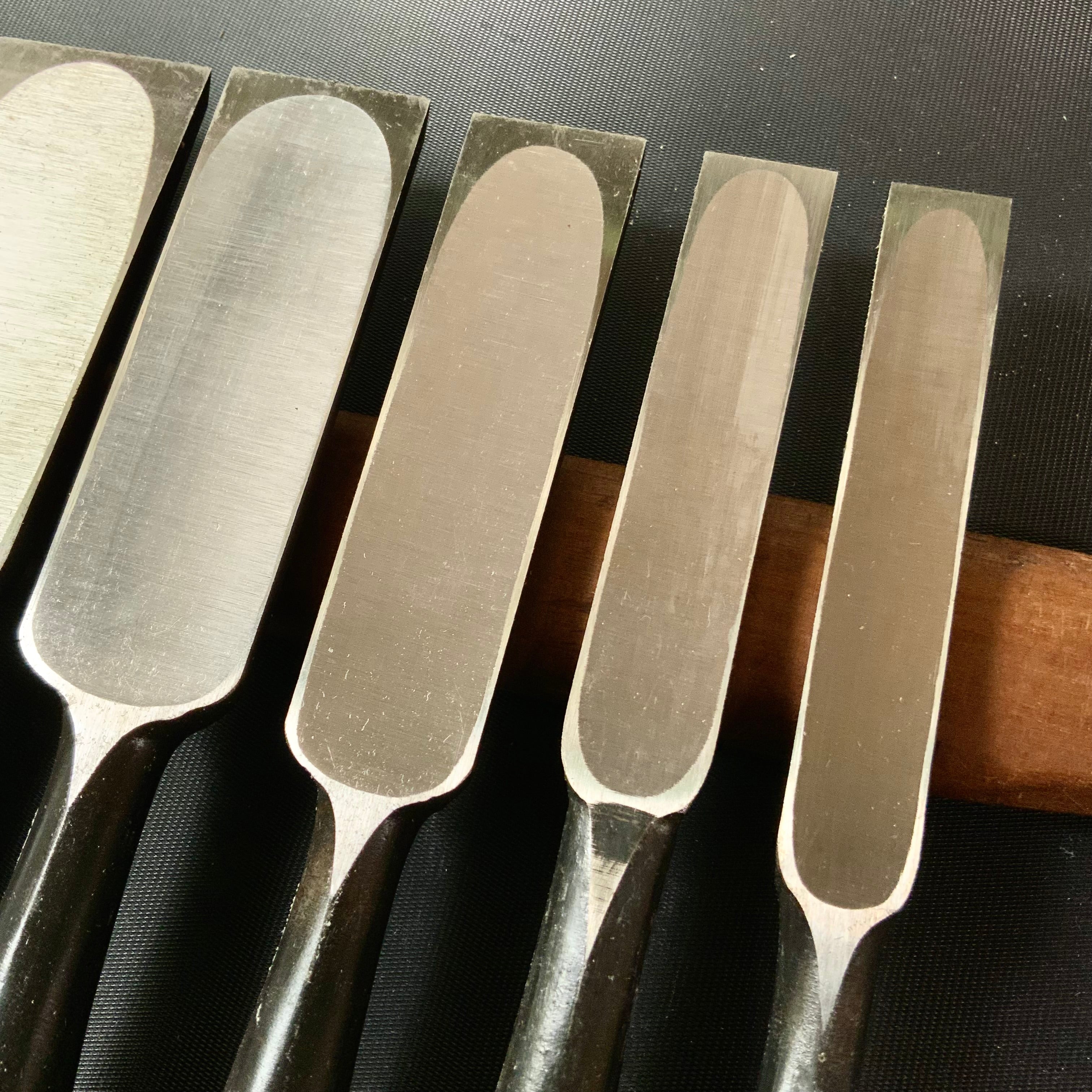 Old stock Kitsune Timber chisels set with white steel by Isono Nobuo 磯野信夫作 狐 叩鑿 7本組