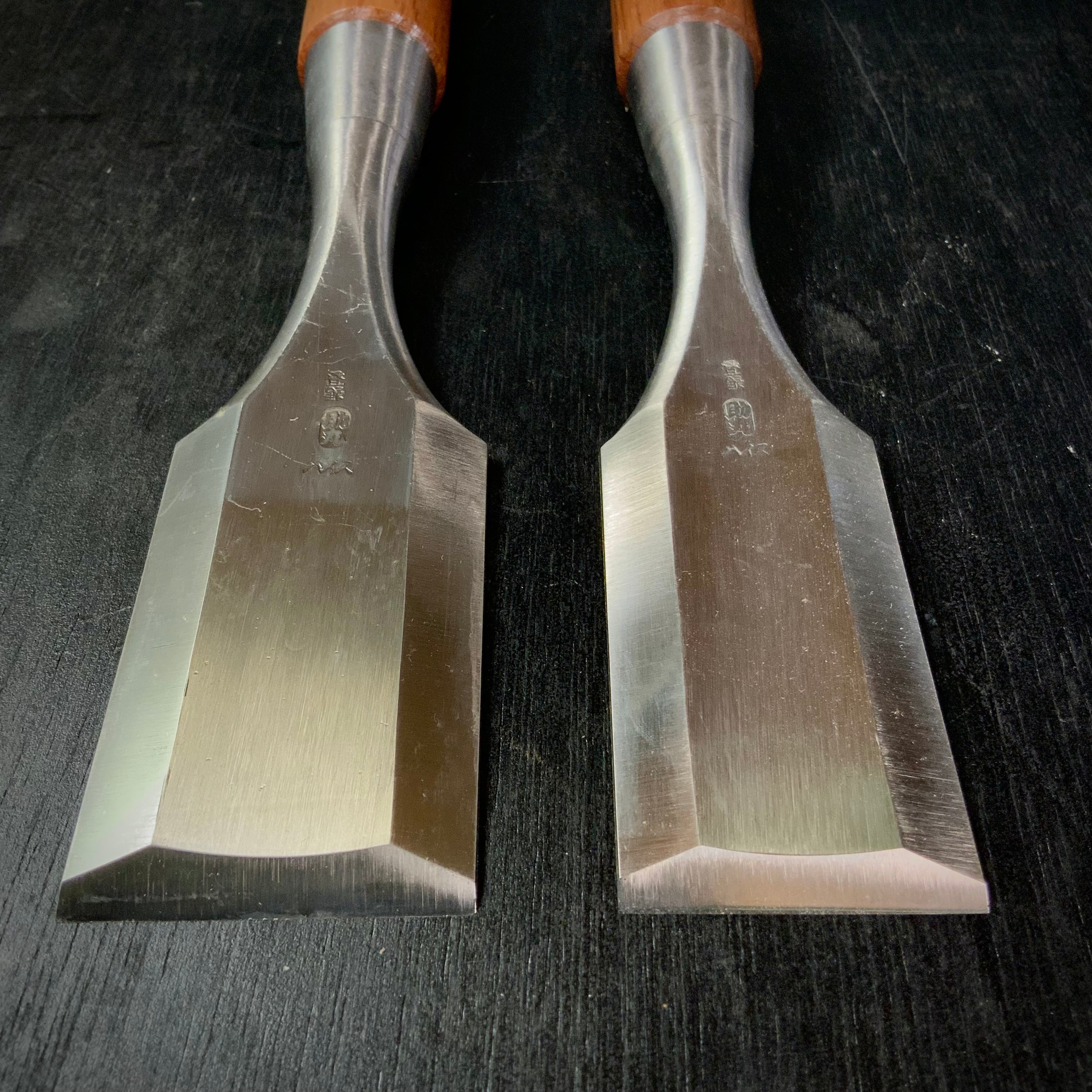 Old stock Sukemaru High-Speed Steel Damekiri chisels 掘出し物 助丸 ハイス鋼ダメ切り鑿 三つ裏 Damekirinomi 42,48mm